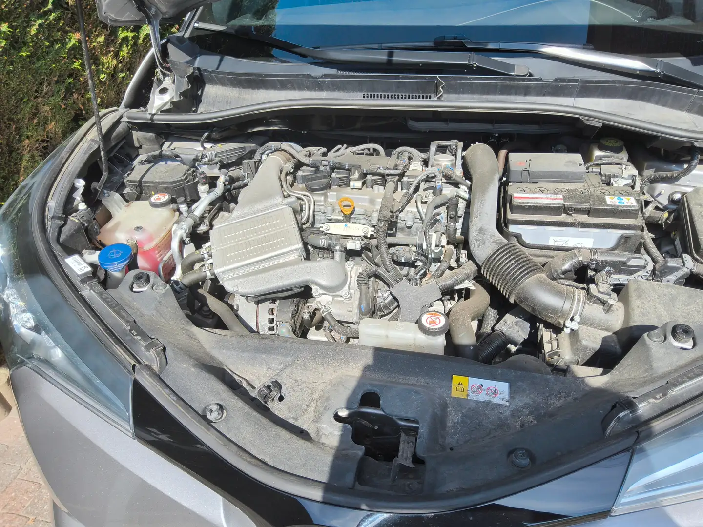 Toyota C-HR C-HR 1.2 Turbo Style Selection Srebrny - 1