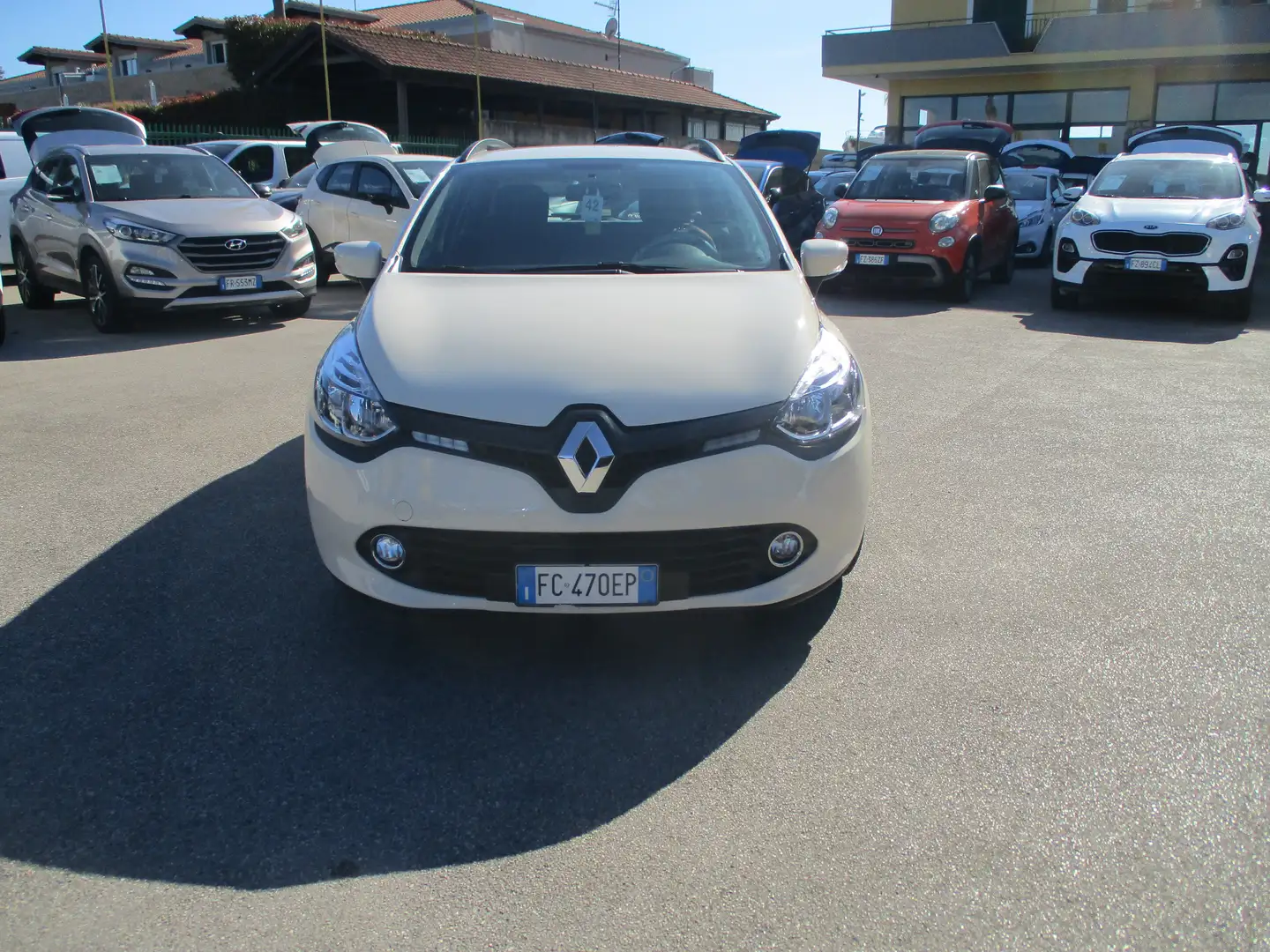 Renault Clio CLIO SPORTER 1.2 EURO 6 BENZINA +600.00 GPL NUOVO Beige - 2