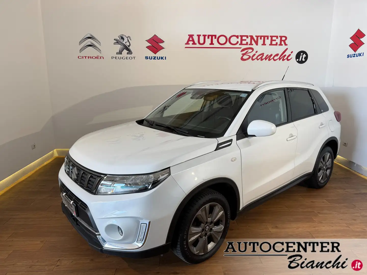 Suzuki Vitara 1.4h Cool 4wd allgrip Bianco - 1