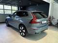 Volvo XC60 Plus, Dark T6 AWD Plug-in Hybrid Grijs - thumbnail 3