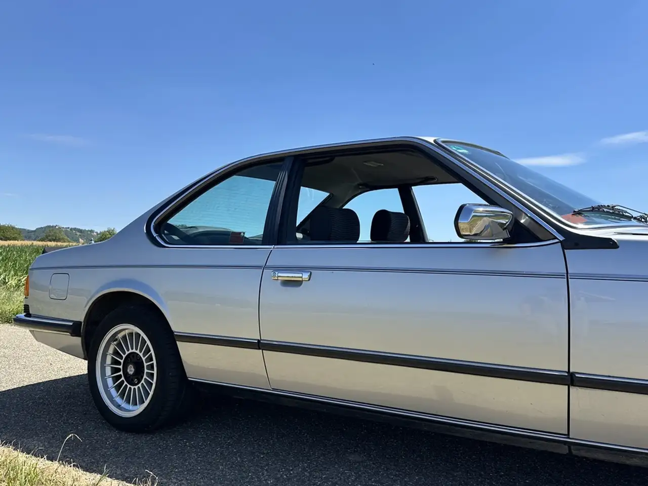BMW 635 6 CS/1 - Gepflegter Wagen im Originalzustand mit H, foto 5