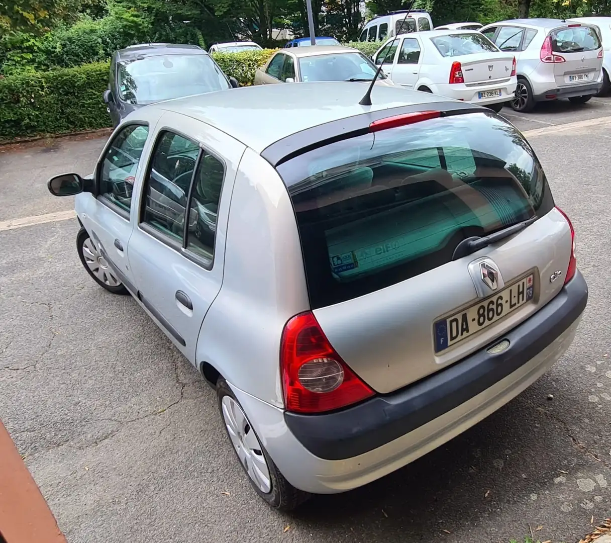 Renault Clio 1.4i 16V Expression - 2