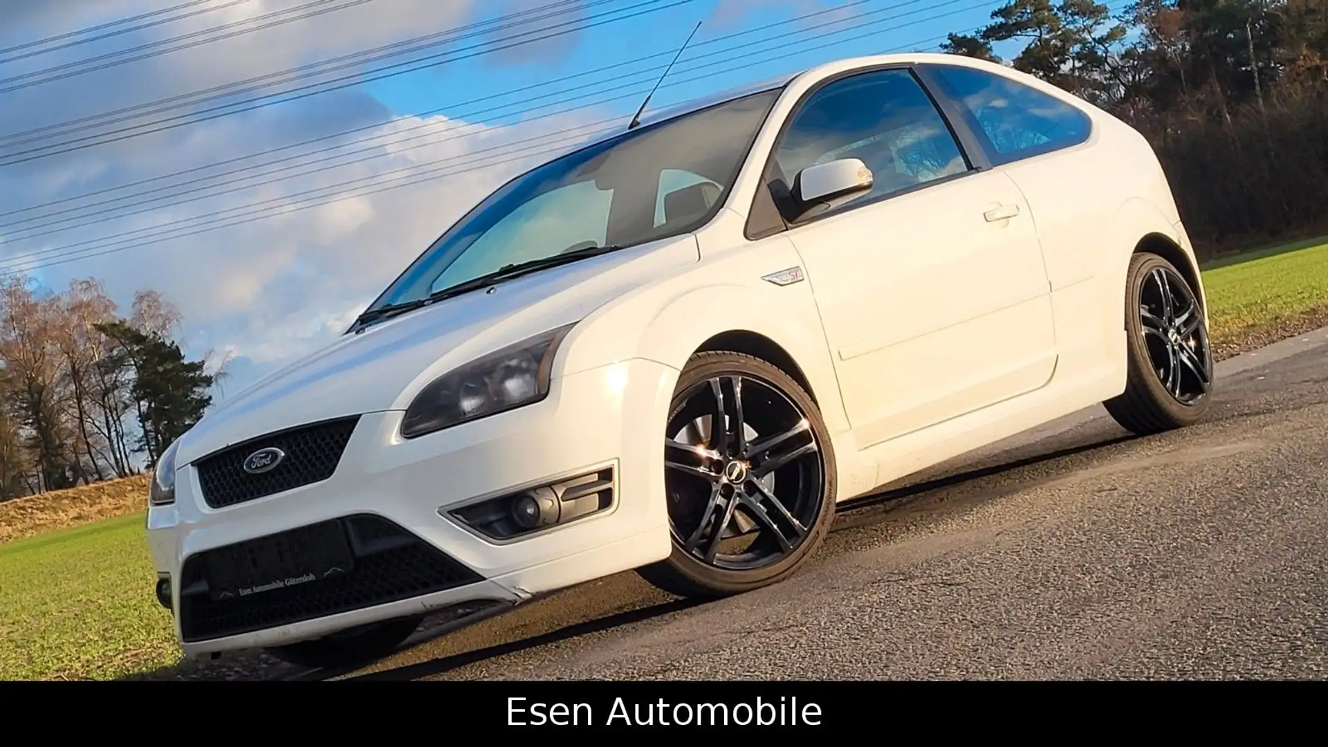 Ford Focus Lim. ST*Klima*LM 18 Zoll* Weiß - 2