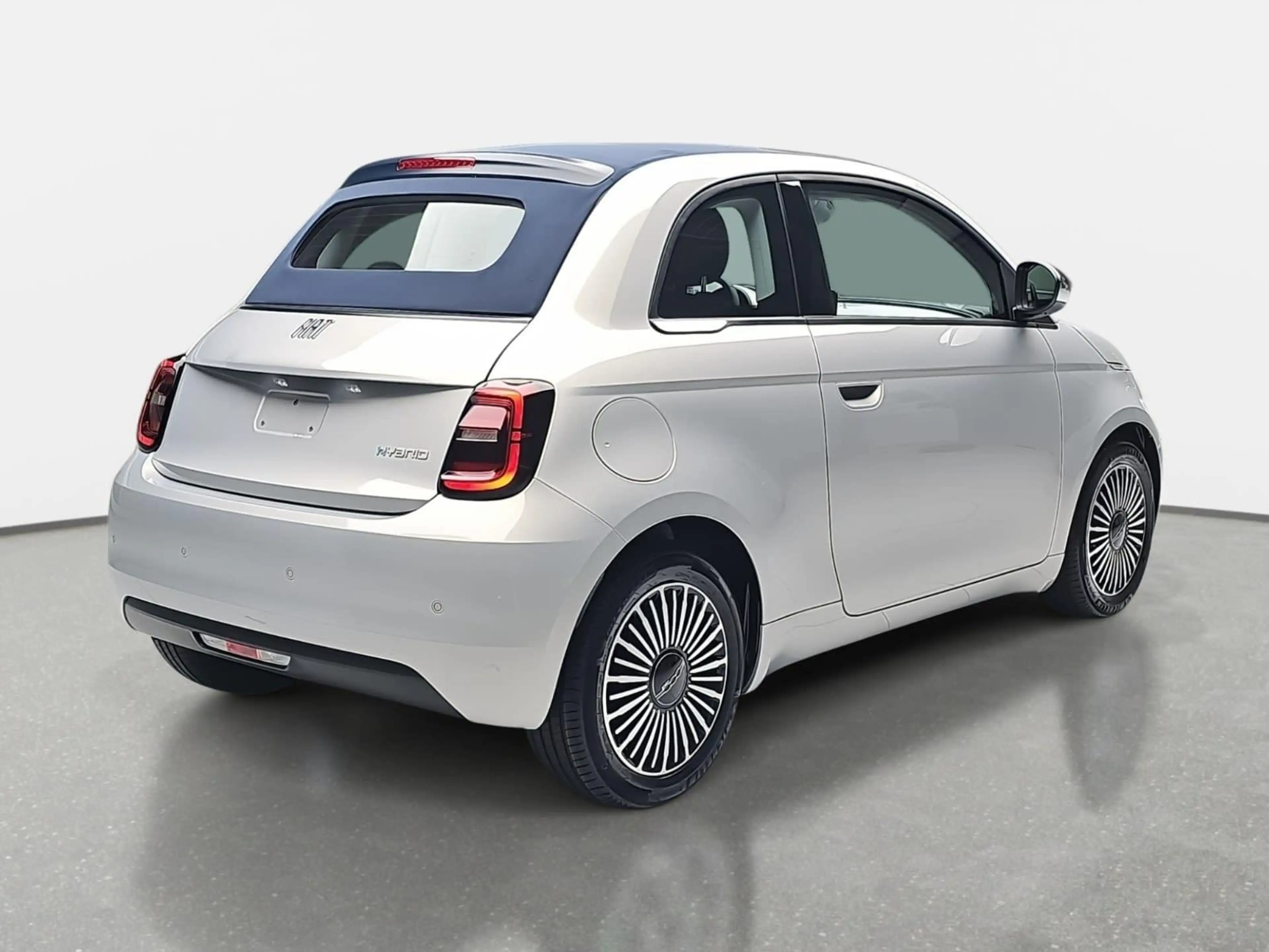 Fiat 500C 500C HYBRID DOLCEVITA — photo 4