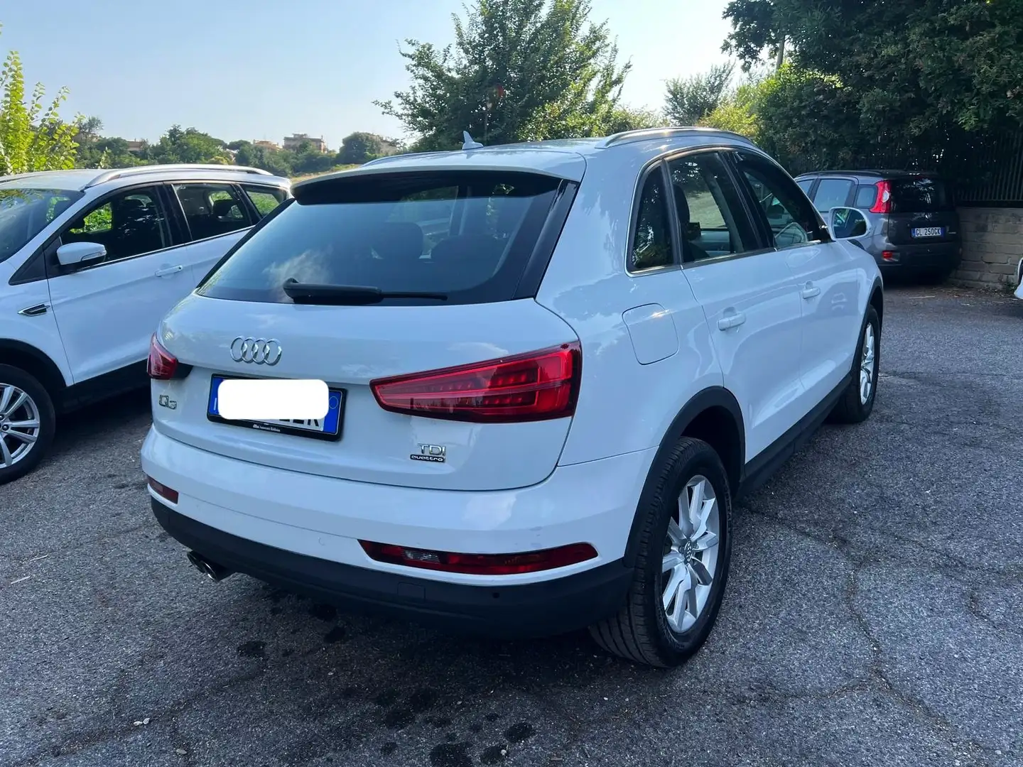 Audi Q3 2.0 tdi Automat. QUATTRO Navi km 90000 Bianco - 2