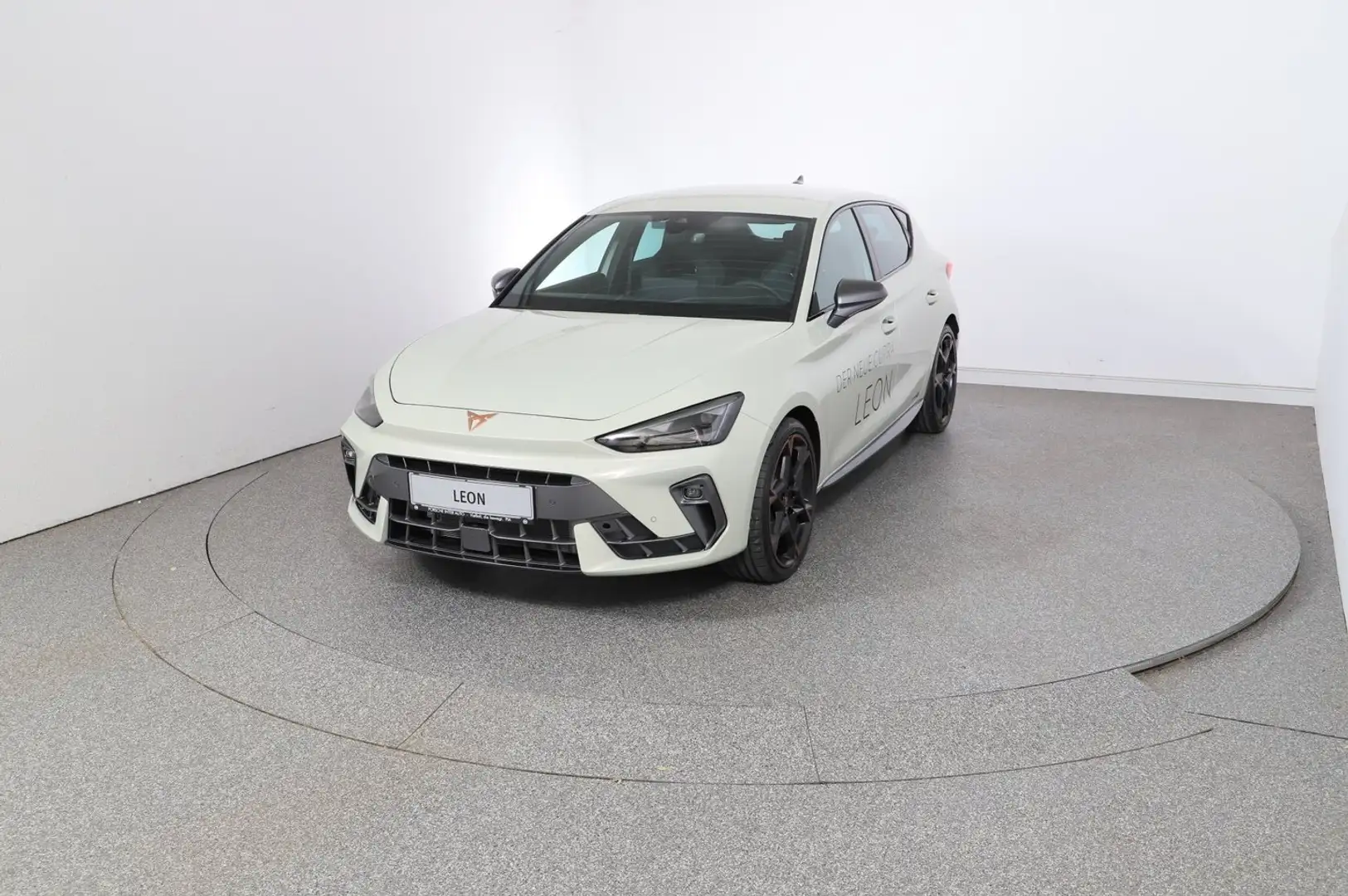 CUPRA Leon 1.5 eTSI DSG 150 PS ACT Grau - 1