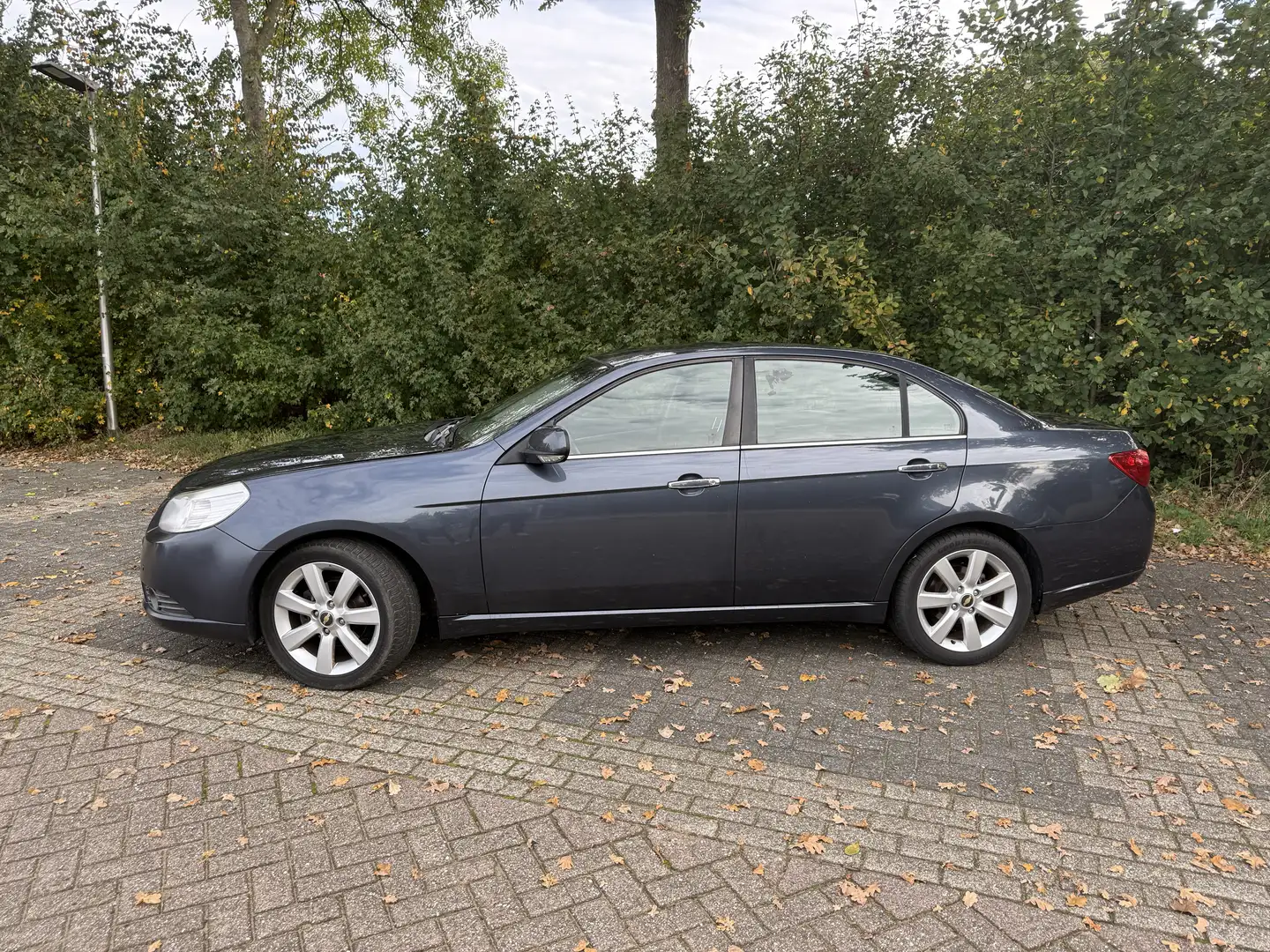 Chevrolet Epica 2.0i Executive Grijs - 2