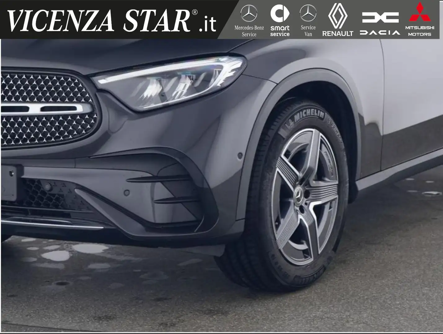 Mercedes-Benz GLC 200 MHV 4MATIC AMG ADVANCED PLUS Grigio - 2