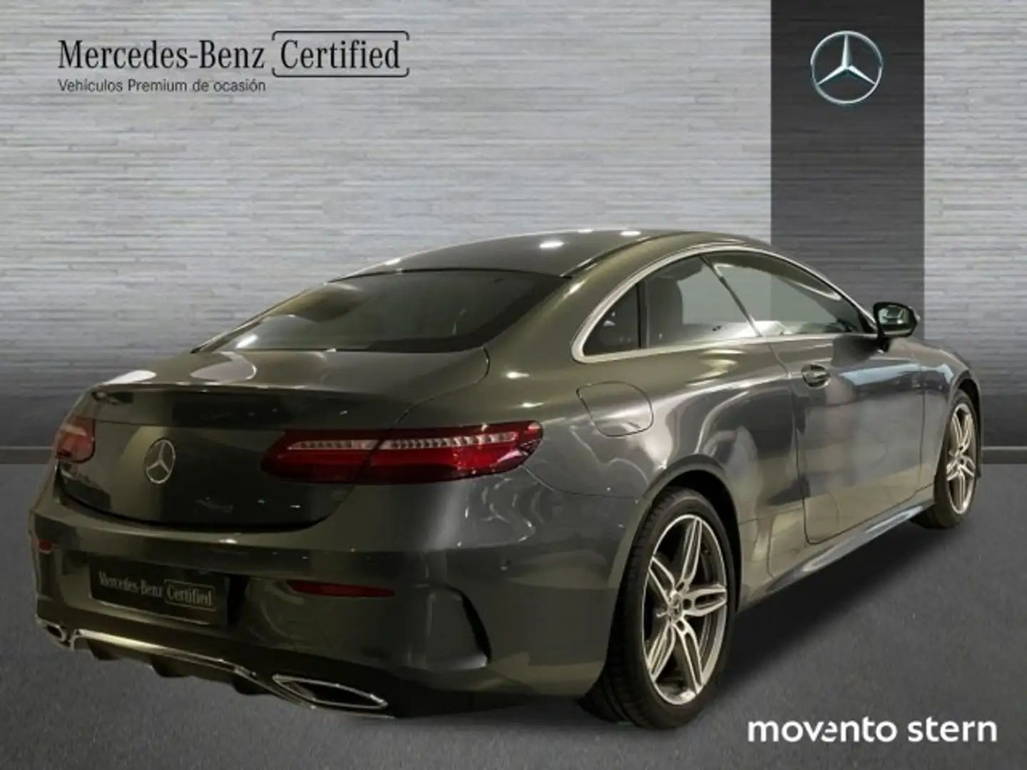 Mercedes-Benz E 220 Coupé 220d 9G-Tronic Šedá - 2