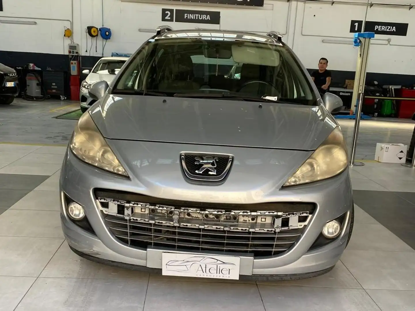 Peugeot 207 207 SW SW 1.6 hdi 8v Ciel Allure 93cv Argent - 1