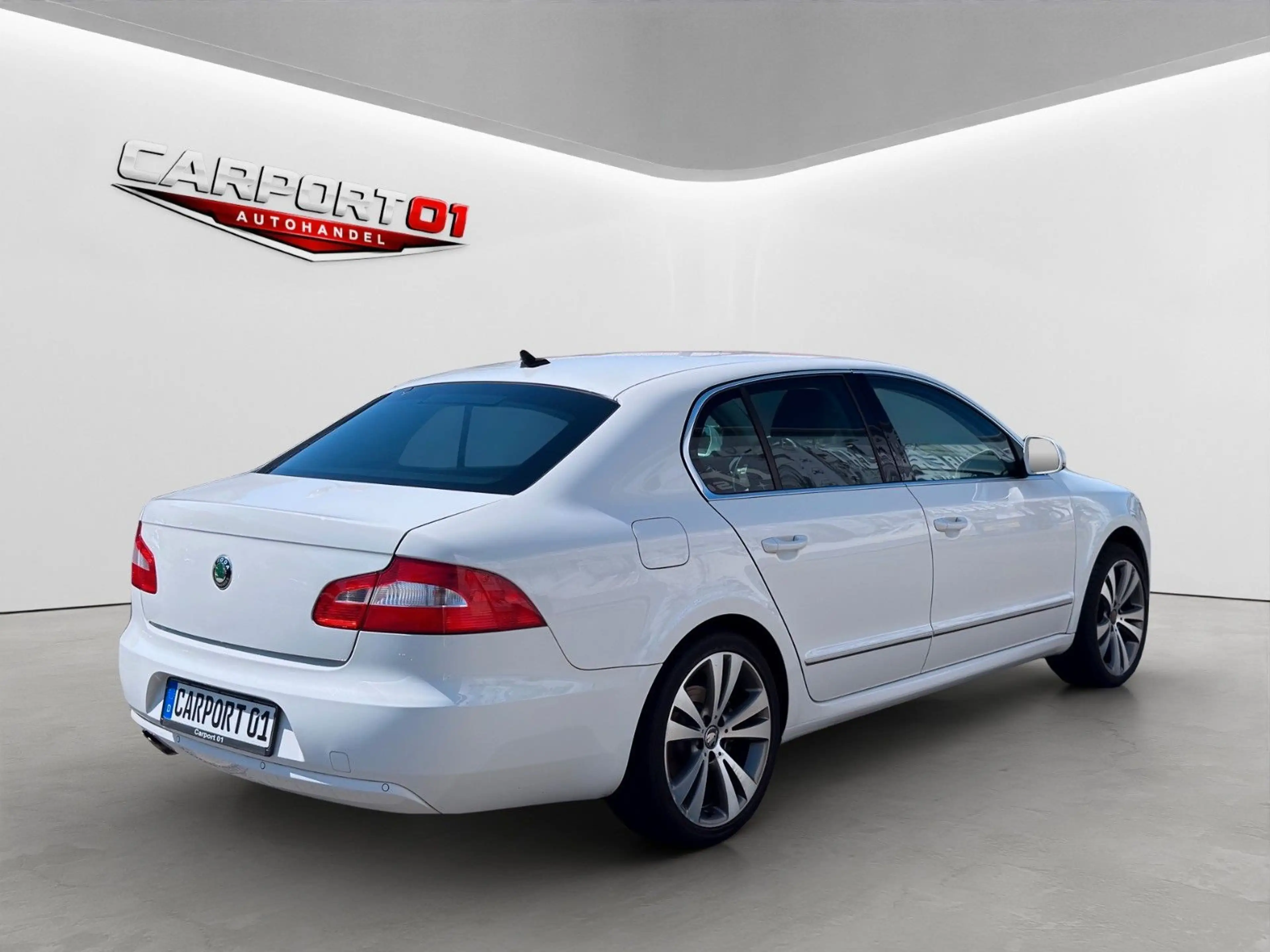 Skoda Superb Elegance/lückenlos-Sch/4xSitzheiz/Klima — photo 5
