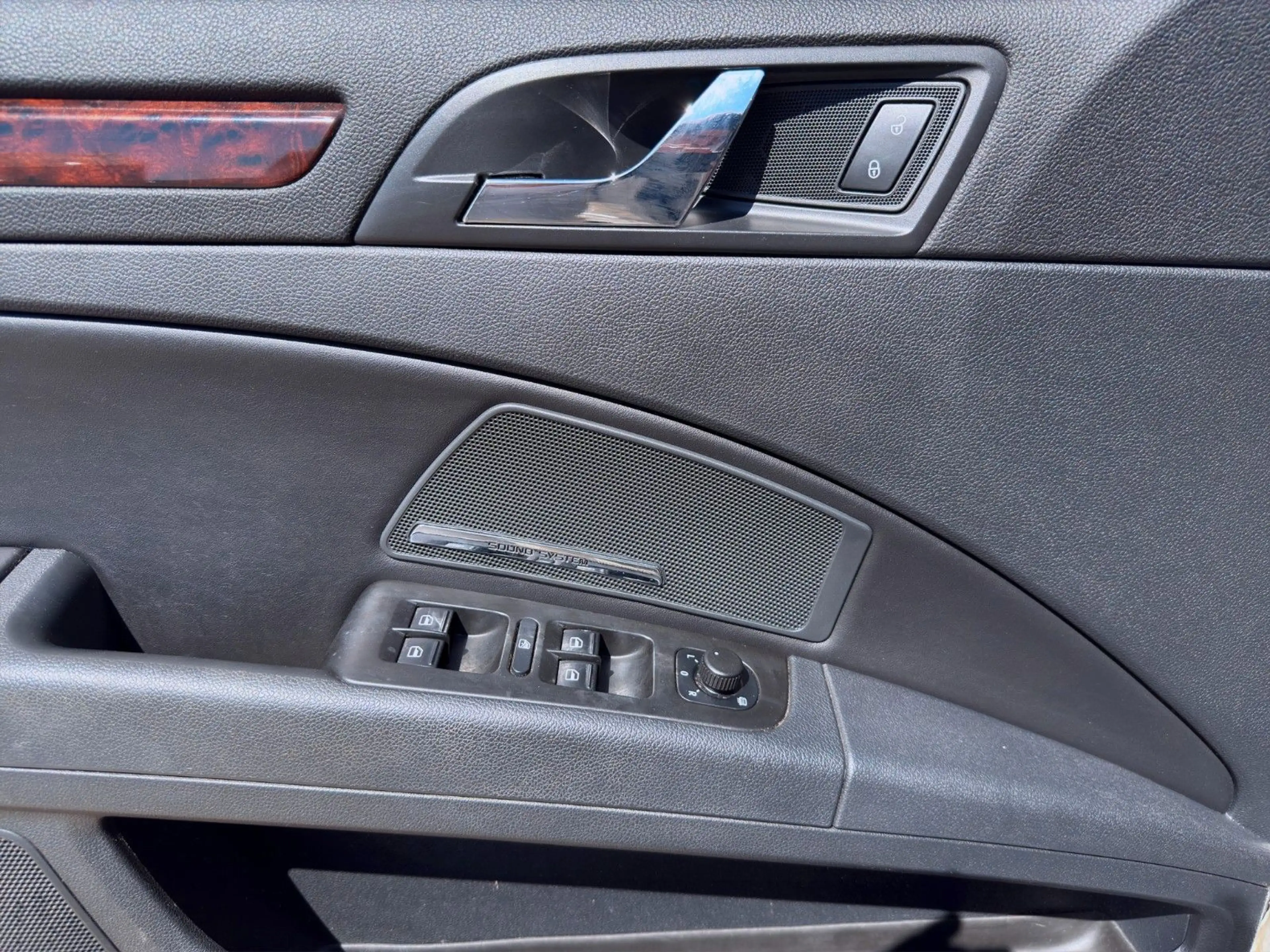 Skoda Superb Elegance/lückenlos-Sch/4xSitzheiz/Klima — photo 10