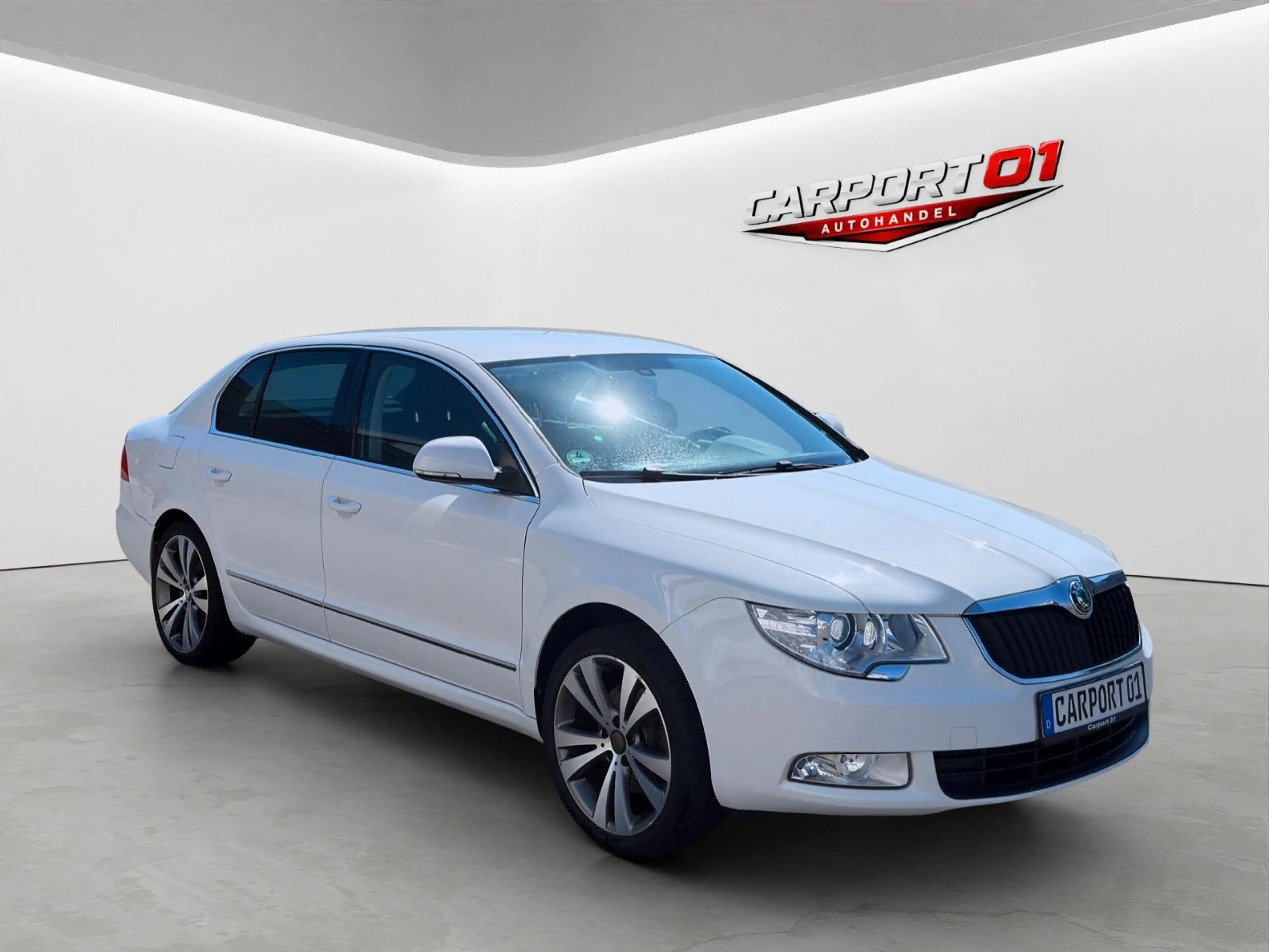 Skoda Superb Elegance/lückenlos-Sch/4xSitzheiz/Klima — photo 7
