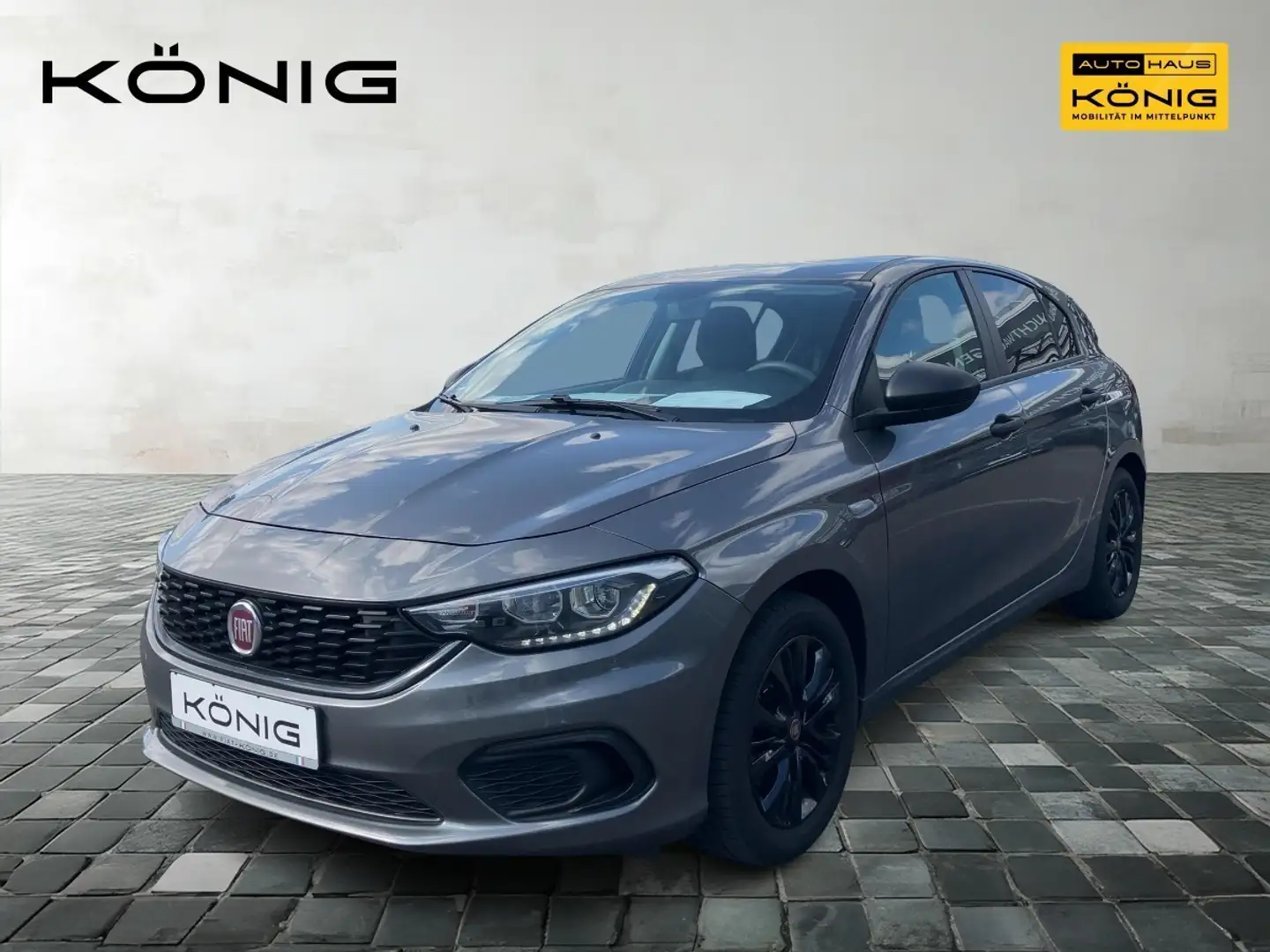 Fiat Tipo 1.4 Street Klimaautomatik Tempomat PDC Grau - 1