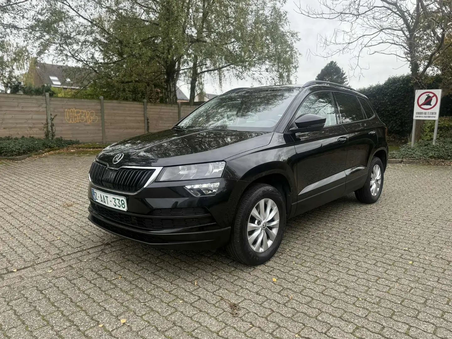 Skoda Karoq Karoq 1.5 TSI ACT DSG Ambition Zwart - 1