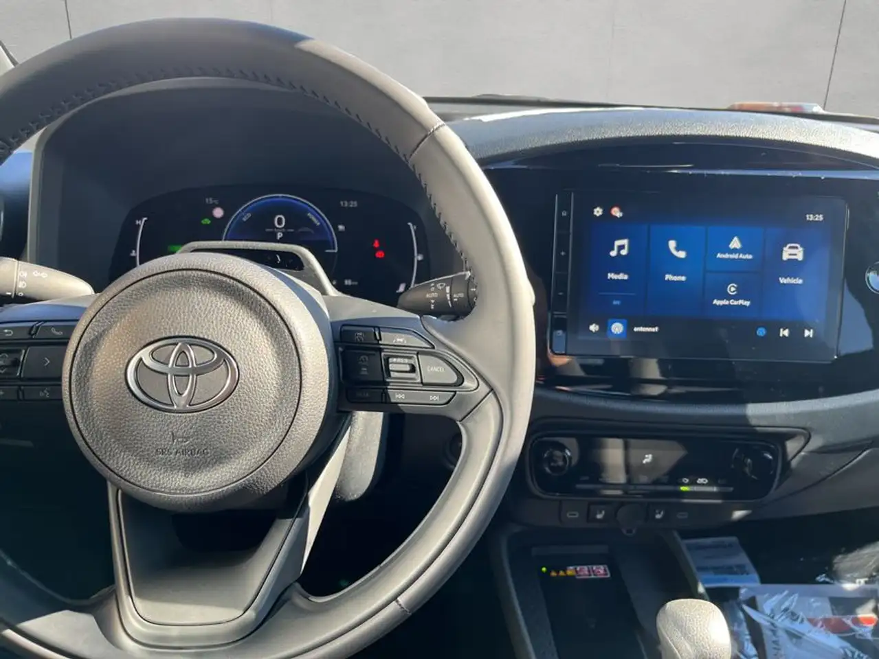 Toyota Aygo X X 1,5 Hybrid Teamplayer 68 kW, 5-türig 13