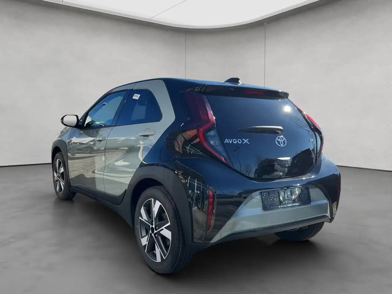 Toyota Aygo X X 1,5 Hybrid Teamplayer 68 kW, 5-türig 3