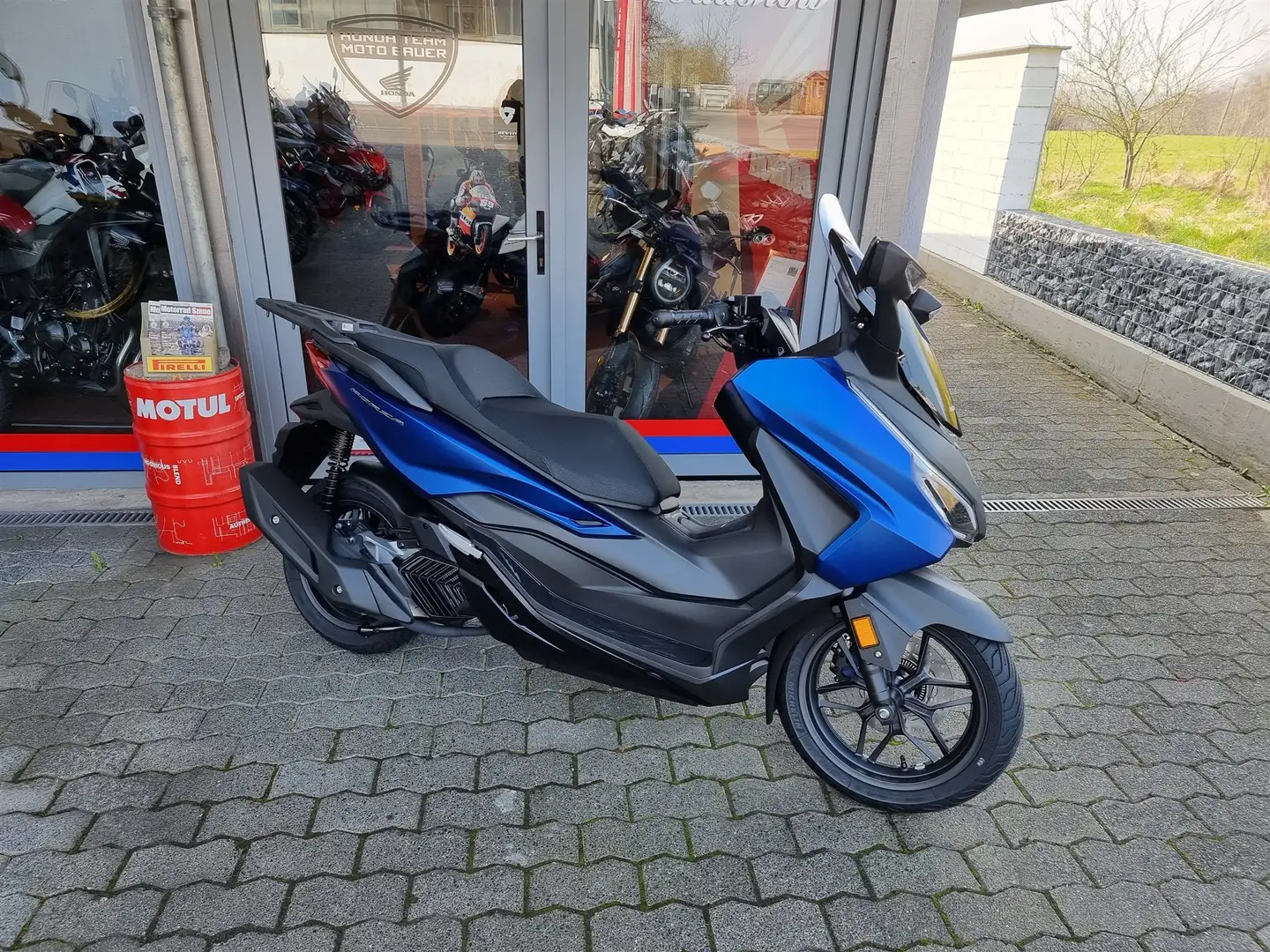 Honda Forza 125 Синій - 1