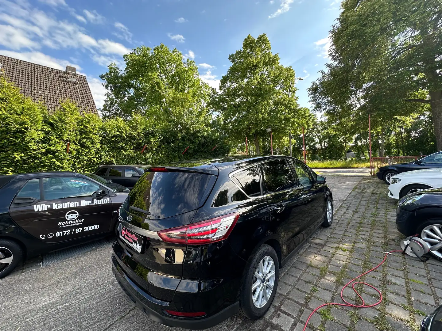 Ford S-Max 2.0 TDCi Aut. Titanium Schwarz - 2