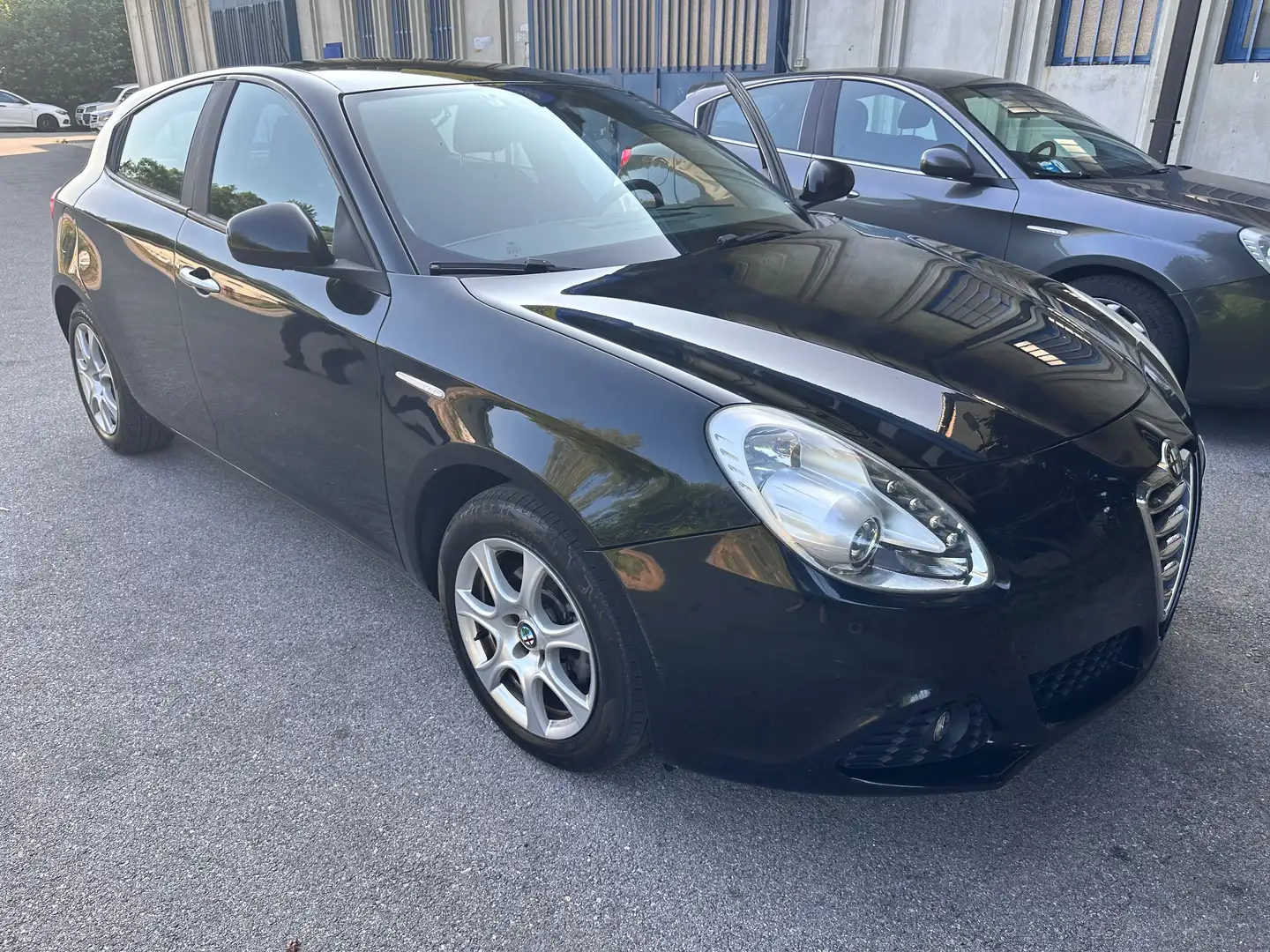 Alfa Romeo Giulietta Giulietta III 2010 1.6 jtdm(2) Distinctive Nero - 2