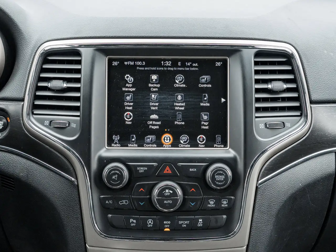 Jeep Grand Cherokee снимка Jeep Grand Cherokee