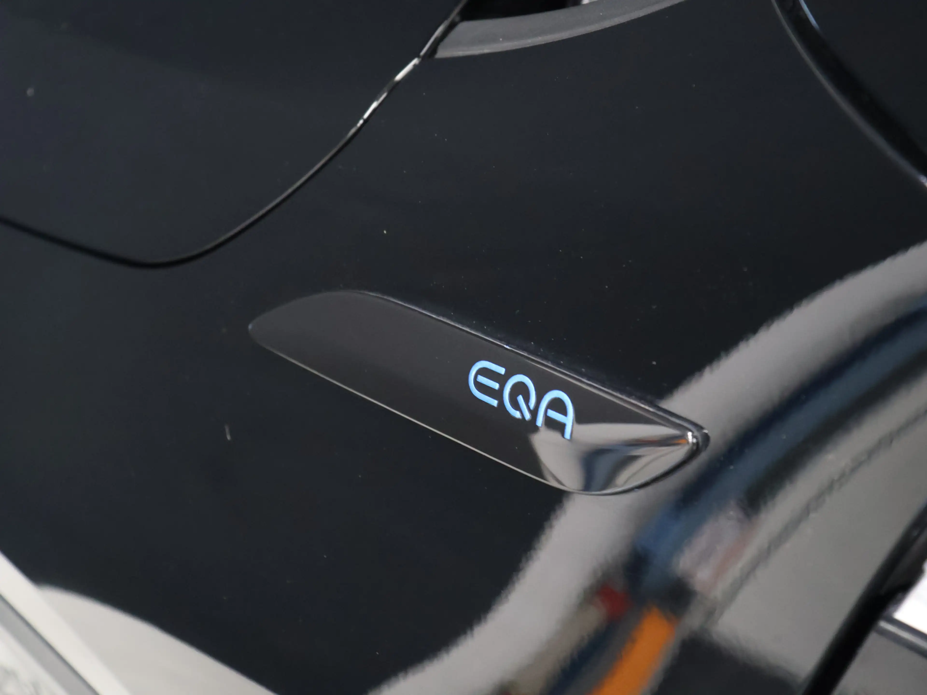 Mercedes-Benz EQA 250 Business Solution Luxury 67 kWh [ADAPTIVE CRUISE, — photo 38