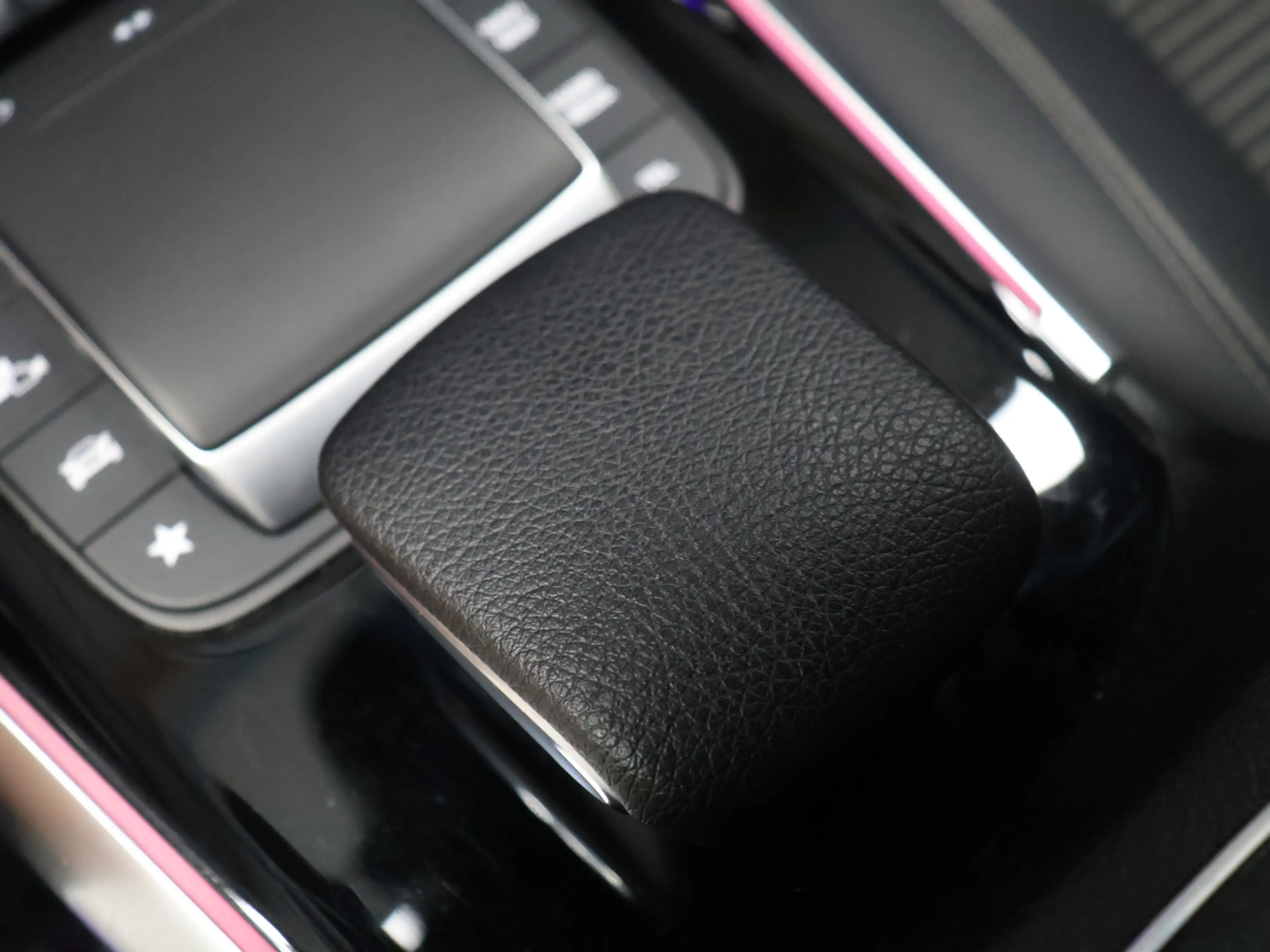 Mercedes-Benz EQA 250 Business Solution Luxury 67 kWh [ADAPTIVE CRUISE, — photo 22