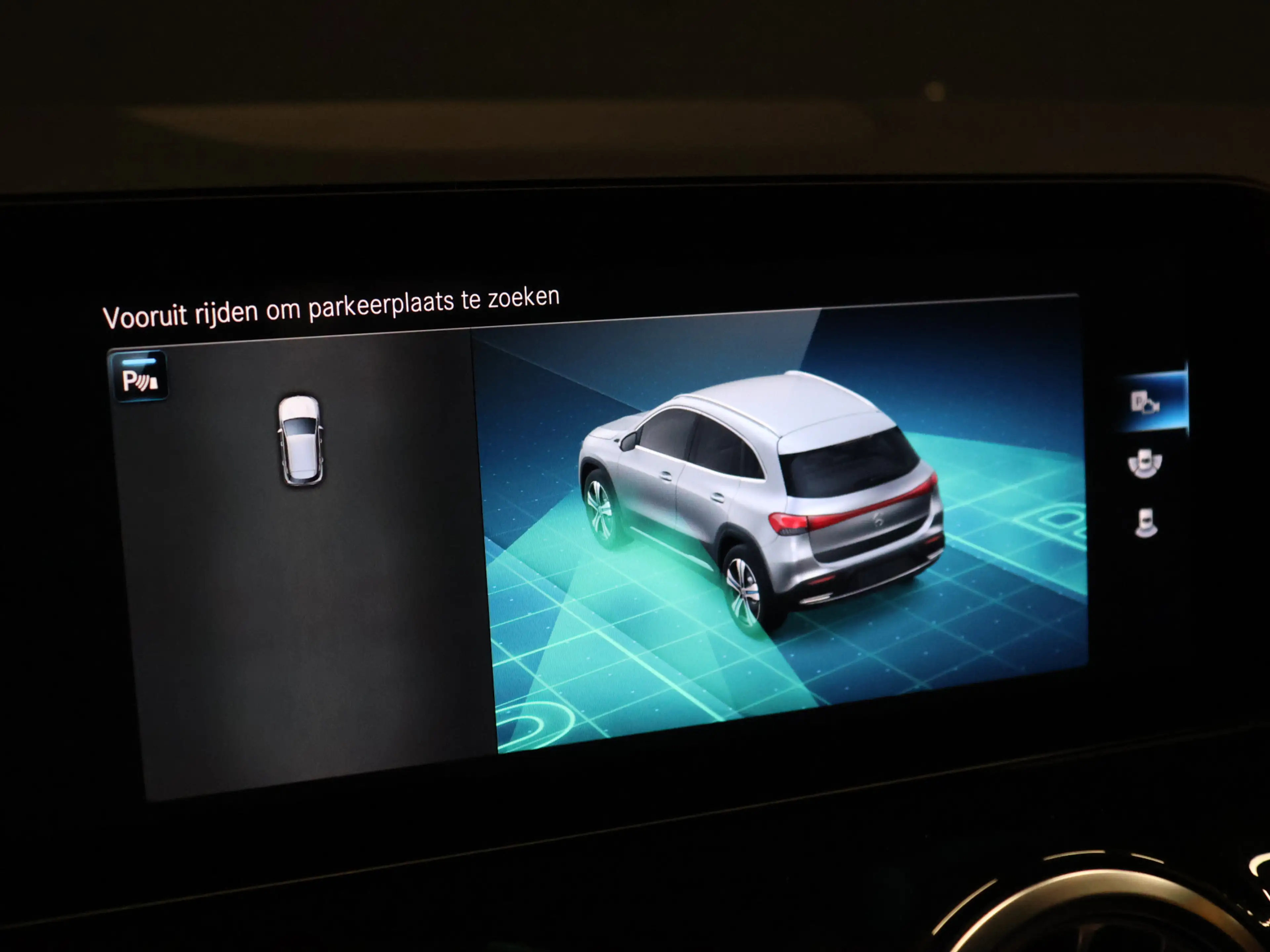 Mercedes-Benz EQA 250 Business Solution Luxury 67 kWh [ADAPTIVE CRUISE, — photo 37