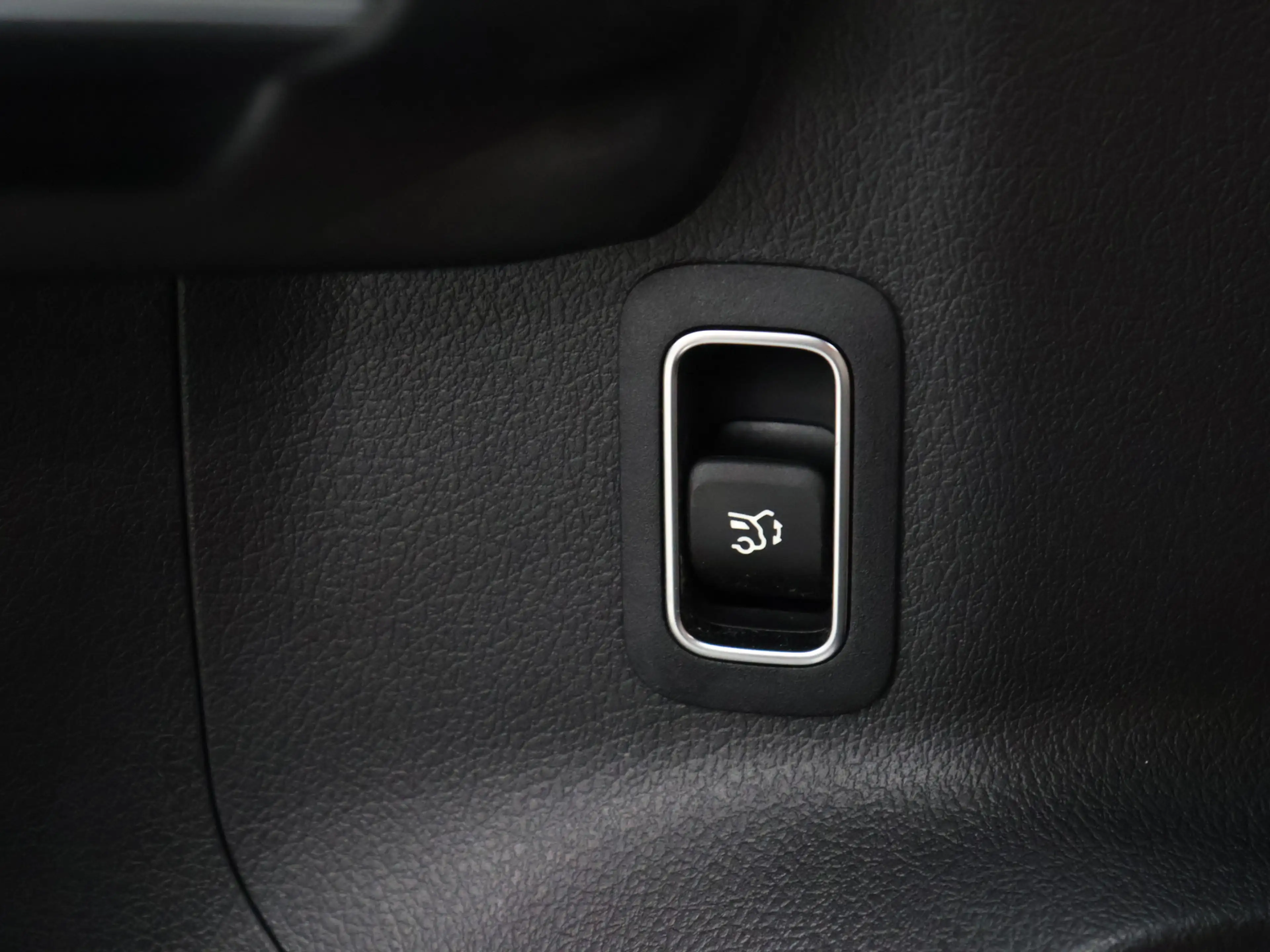 Mercedes-Benz EQA 250 Business Solution Luxury 67 kWh [ADAPTIVE CRUISE, — photo 33
