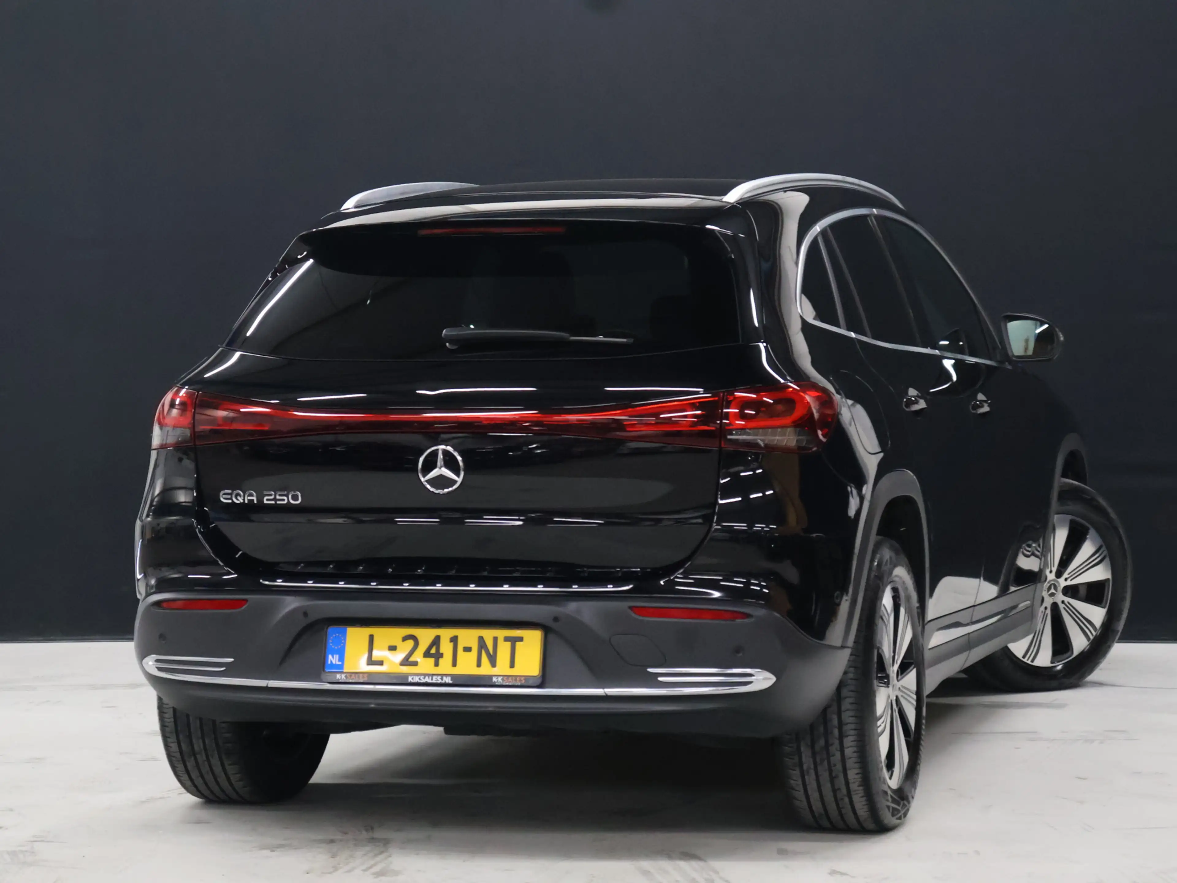 Mercedes-Benz EQA 250 Business Solution Luxury 67 kWh [ADAPTIVE CRUISE, — photo 8