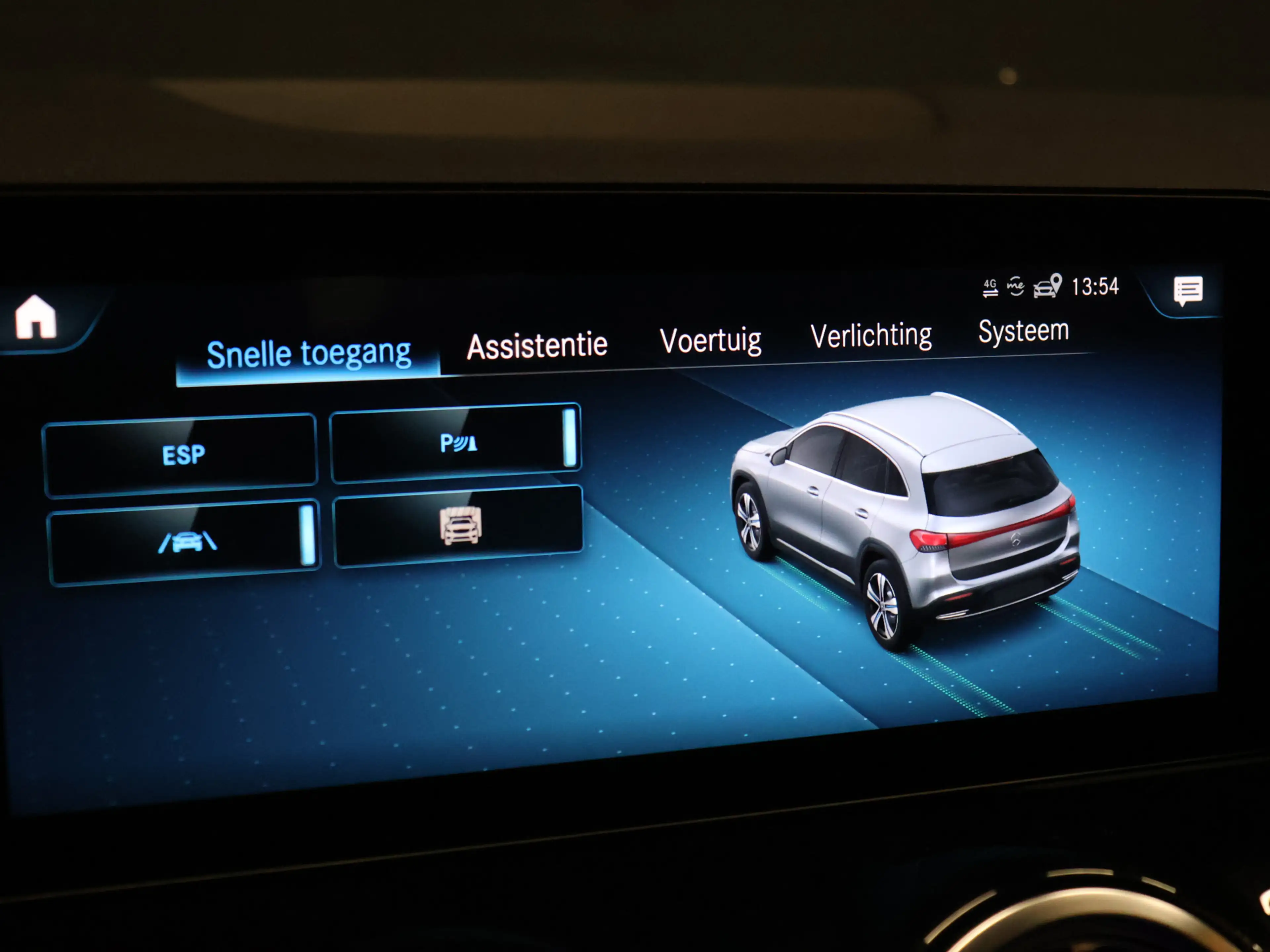 Mercedes-Benz EQA 250 Business Solution Luxury 67 kWh [ADAPTIVE CRUISE, — photo 31