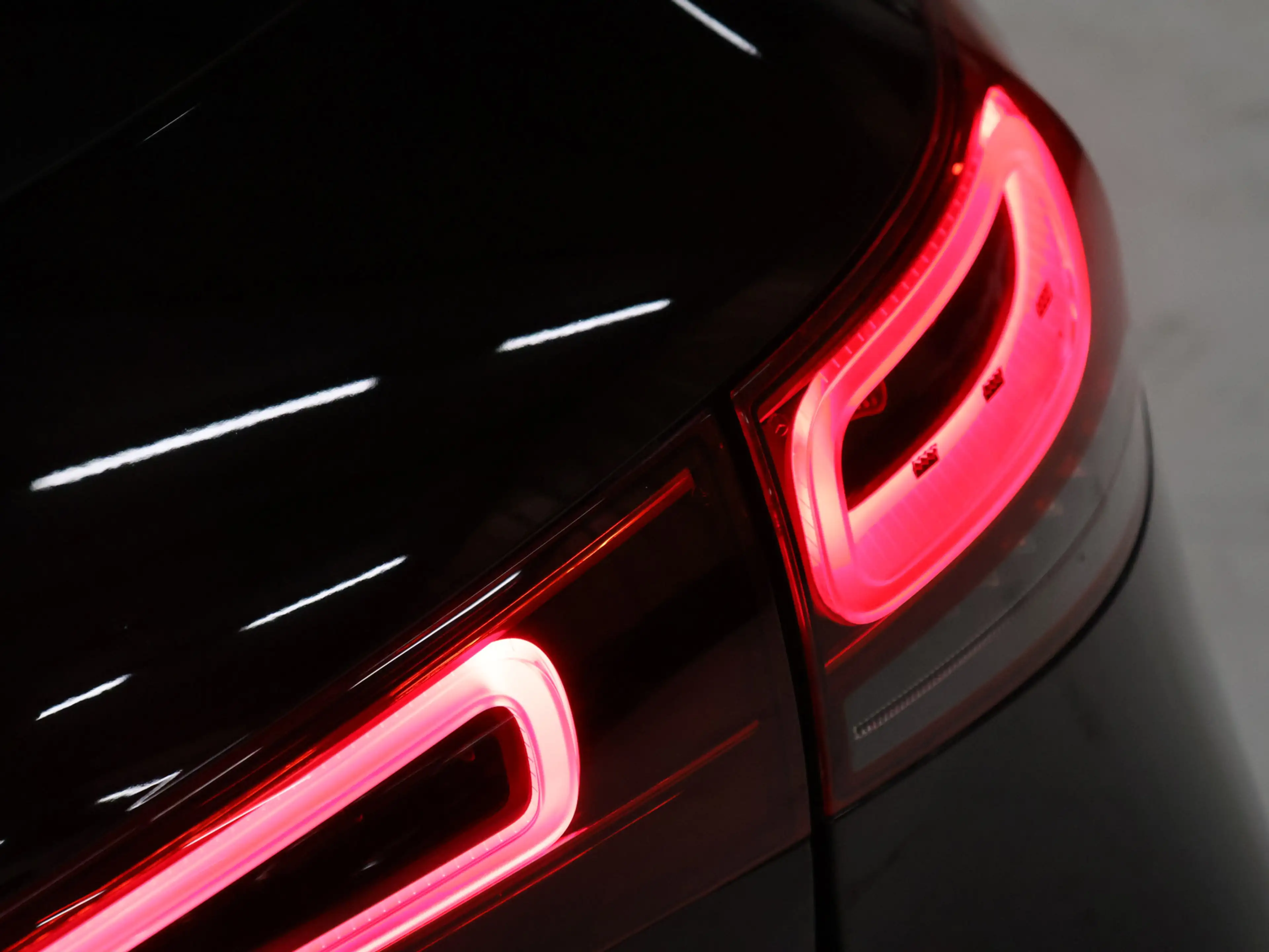Mercedes-Benz EQA 250 Business Solution Luxury 67 kWh [ADAPTIVE CRUISE, — photo 32