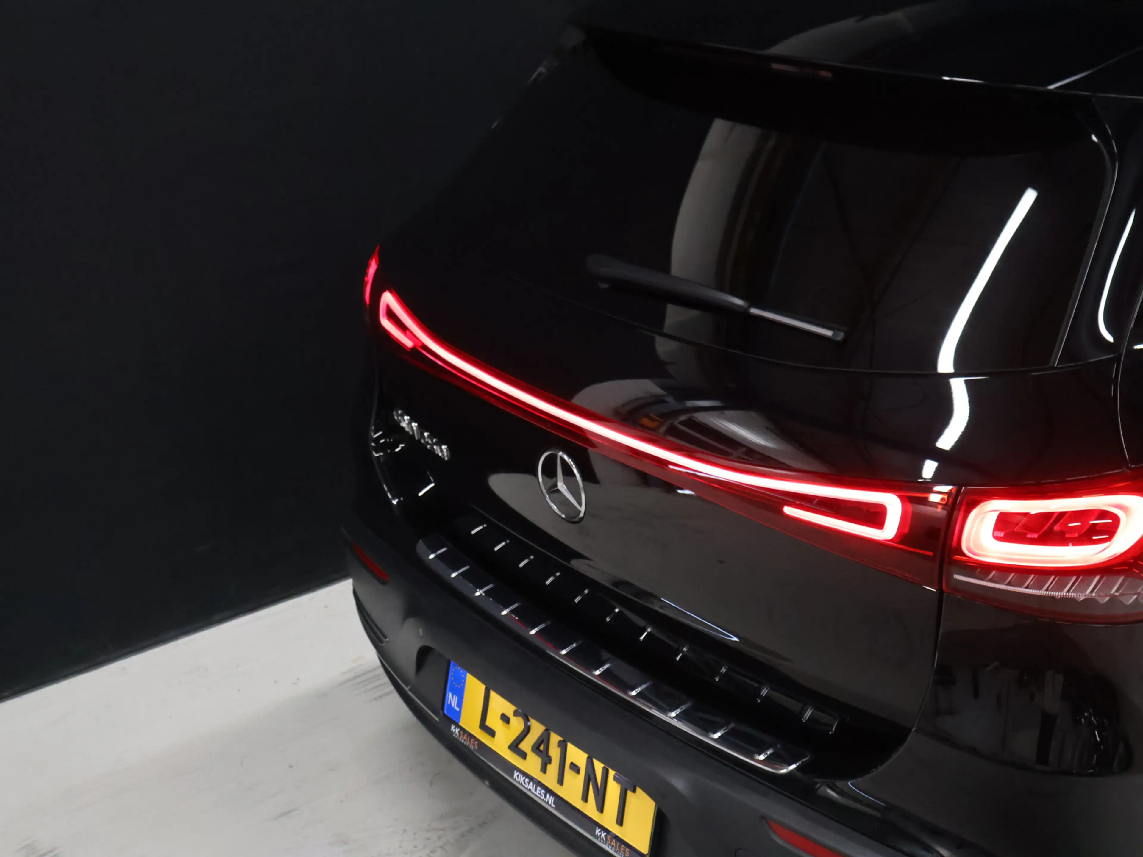Mercedes-Benz EQA 250 Business Solution Luxury 67 kWh [ADAPTIVE CRUISE, — photo 30
