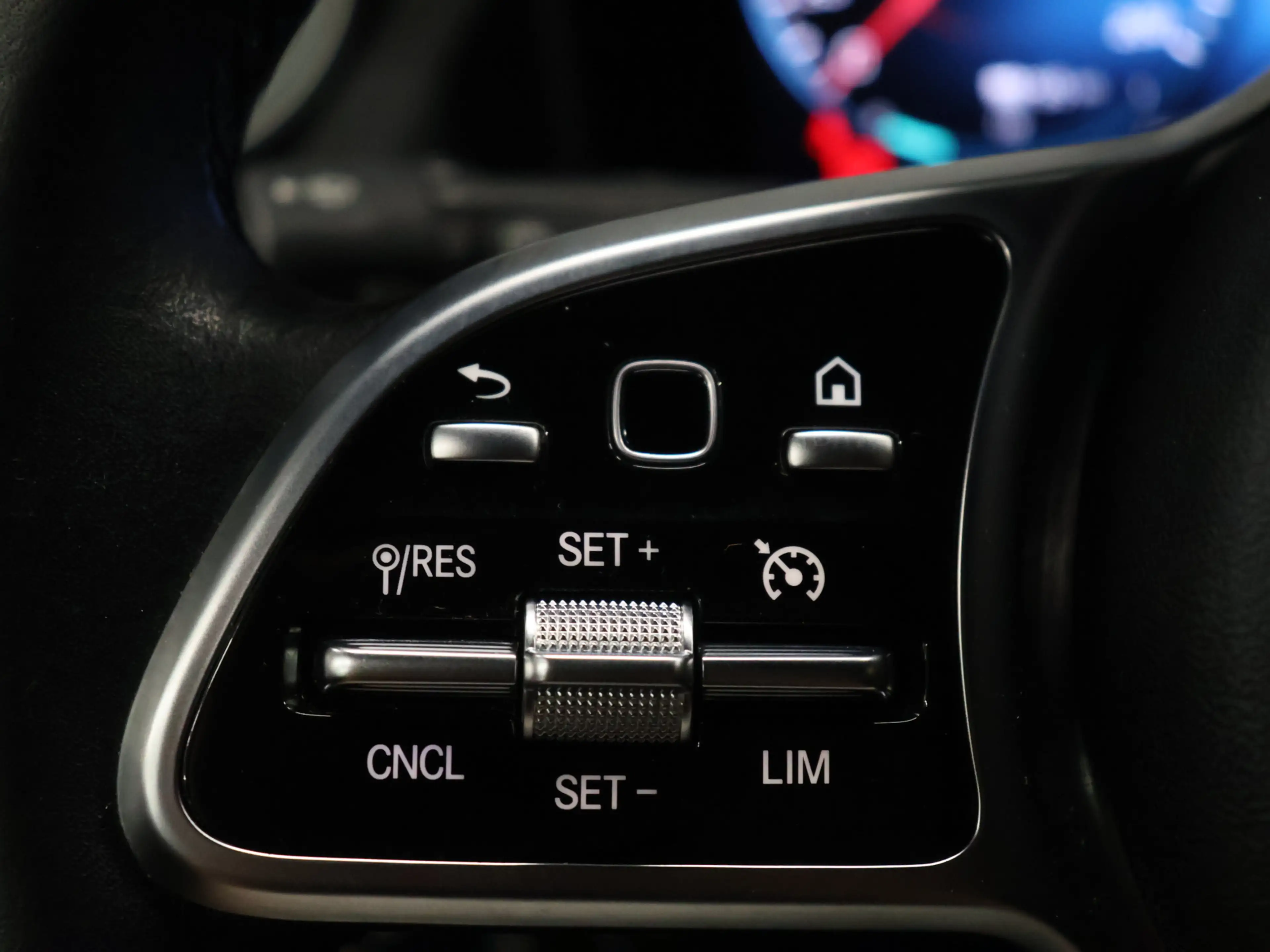 Mercedes-Benz EQA 250 Business Solution Luxury 67 kWh [ADAPTIVE CRUISE, — photo 14