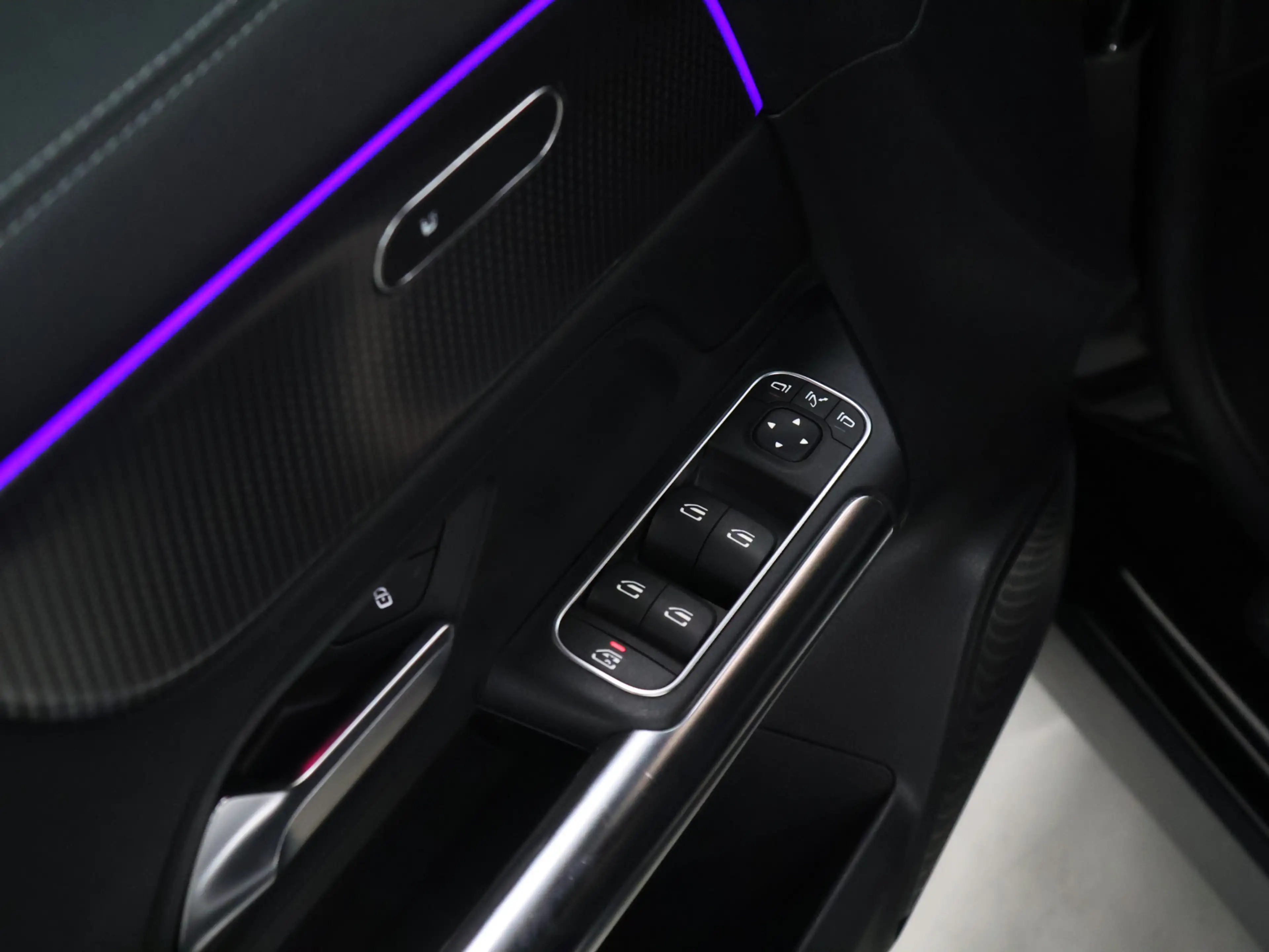 Mercedes-Benz EQA 250 Business Solution Luxury 67 kWh [ADAPTIVE CRUISE, — photo 11