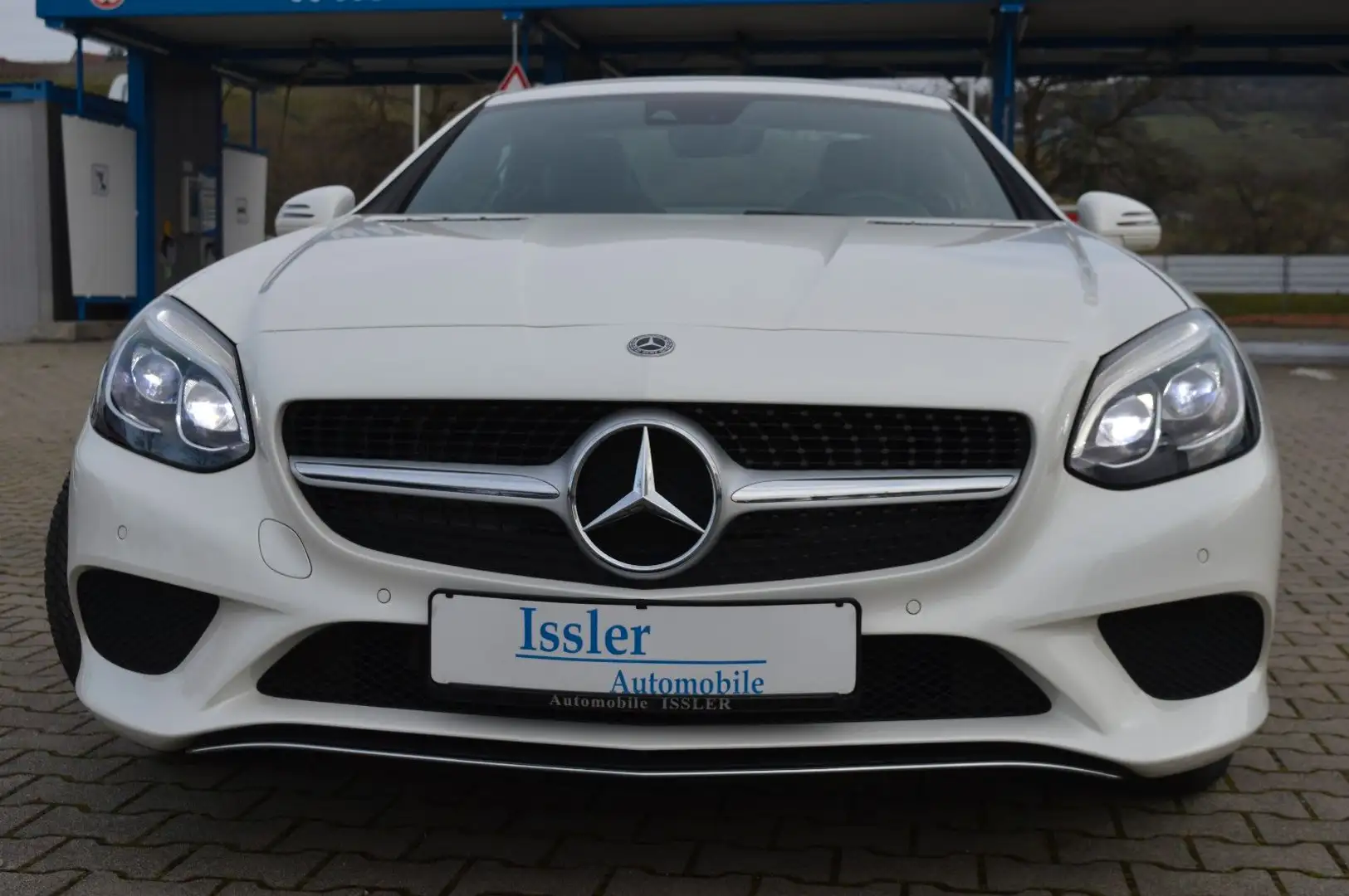 Mercedes-Benz SLC 180 Kamera, Airscarf, LED, Ambiente, 18Alu Blanc - 1