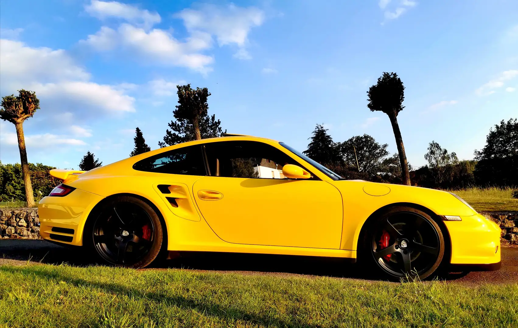 Porsche 997 911 Turbo Tiptronic S Gelb - 1