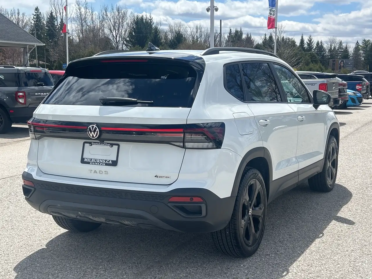 Volkswagen Taos снимка Volkswagen Taos