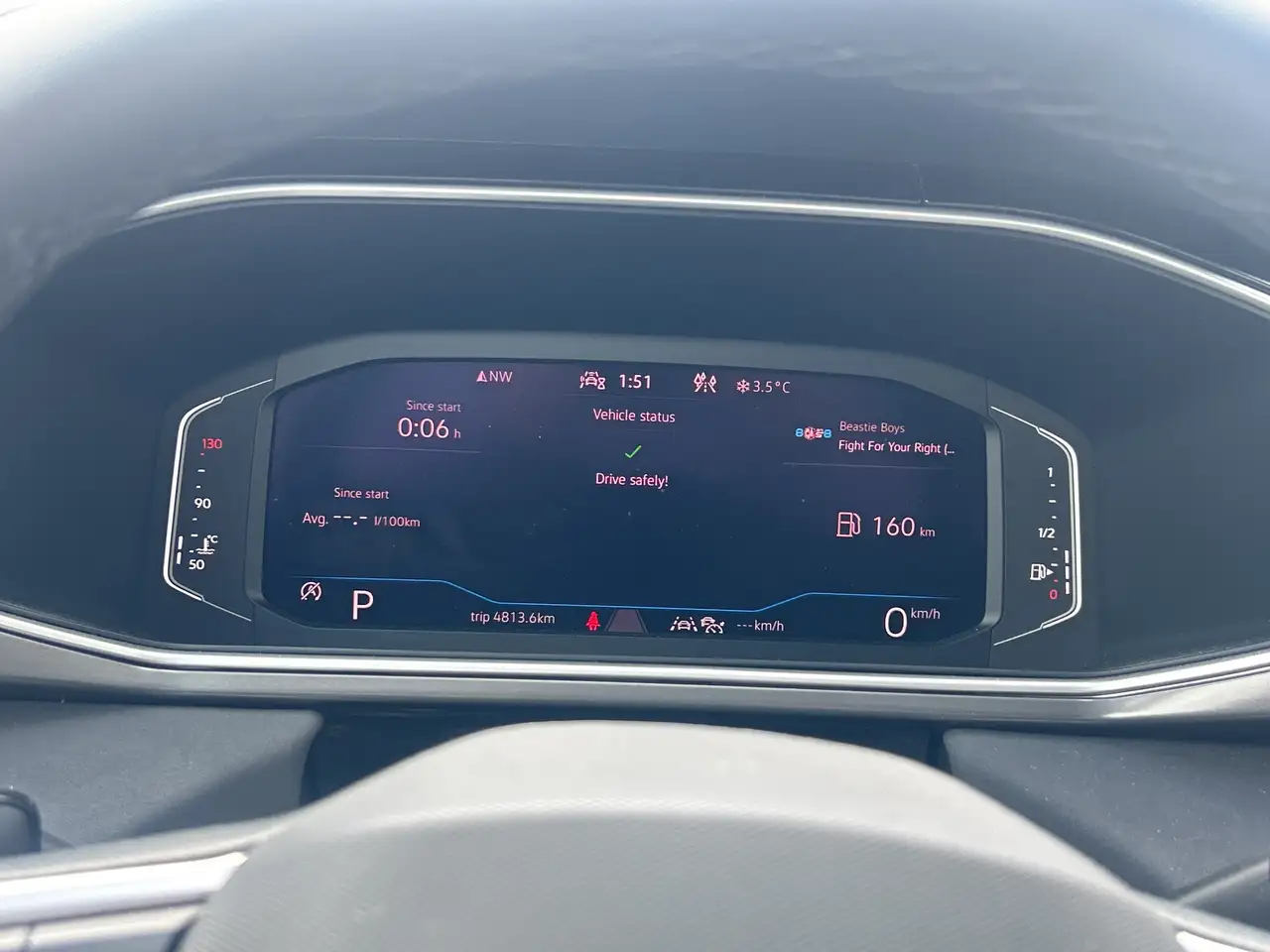 Volkswagen Taos снимка Volkswagen Taos