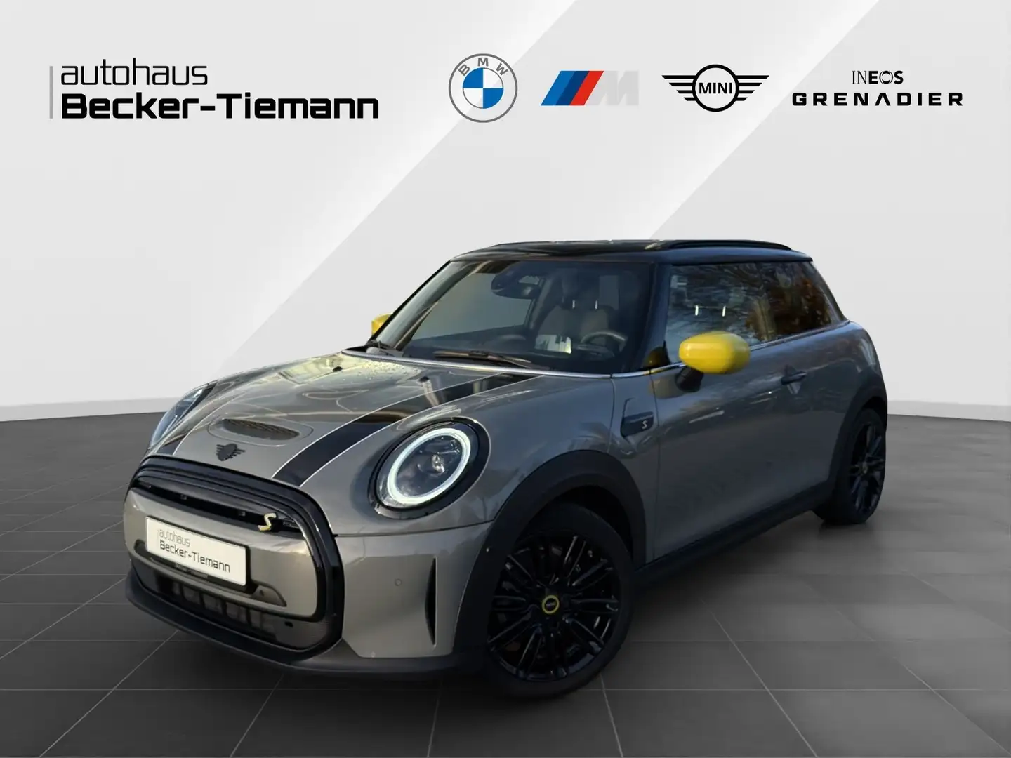 MINI Cooper SE Hatch 17" / Pano / Harman Kardon / Keyless / RFK / Grau - 1