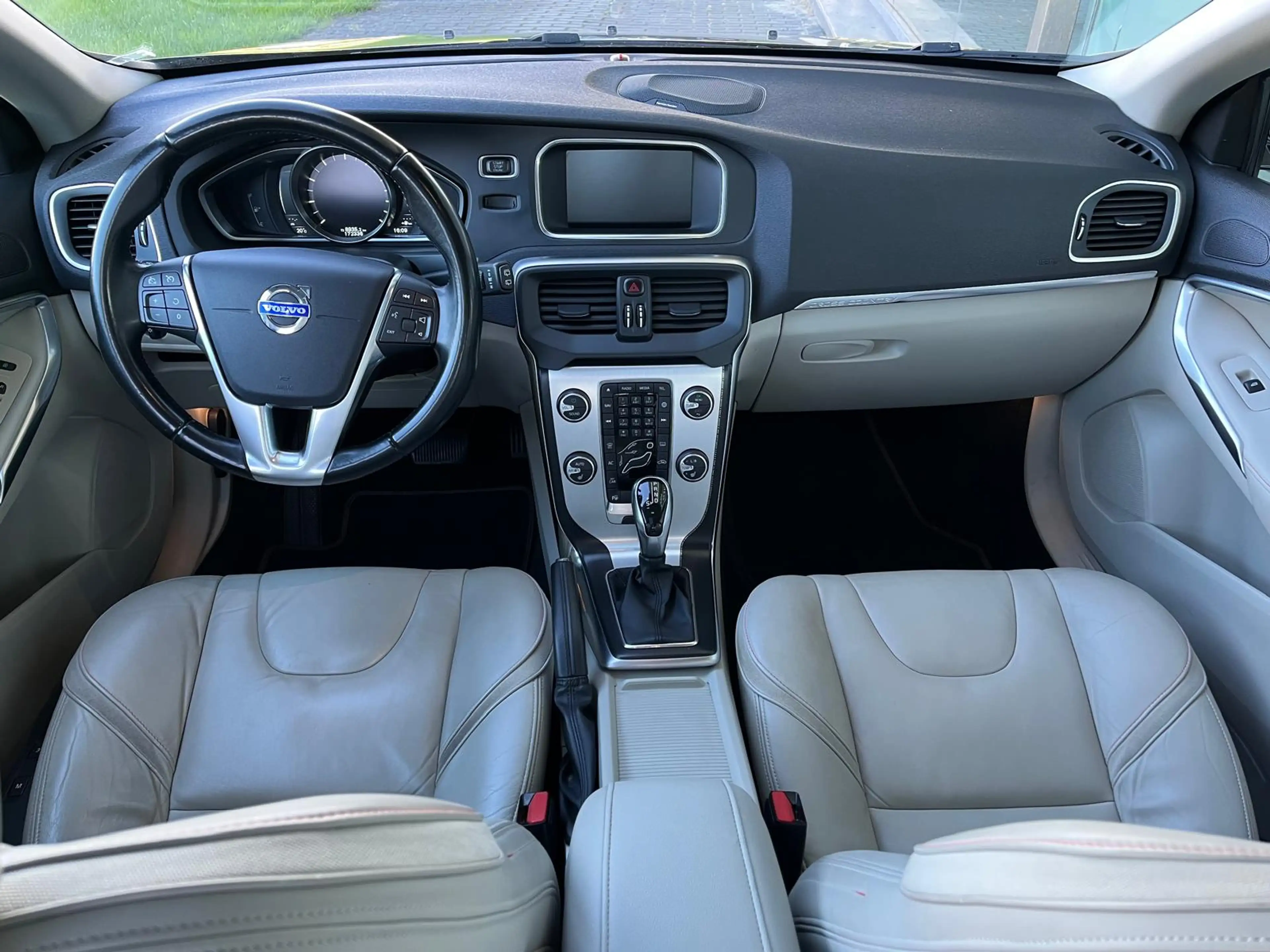 Volvo V40 Cross Country 1.6 T4 Ocean Race Automaat | Rijklaar incl garanti — photo 10