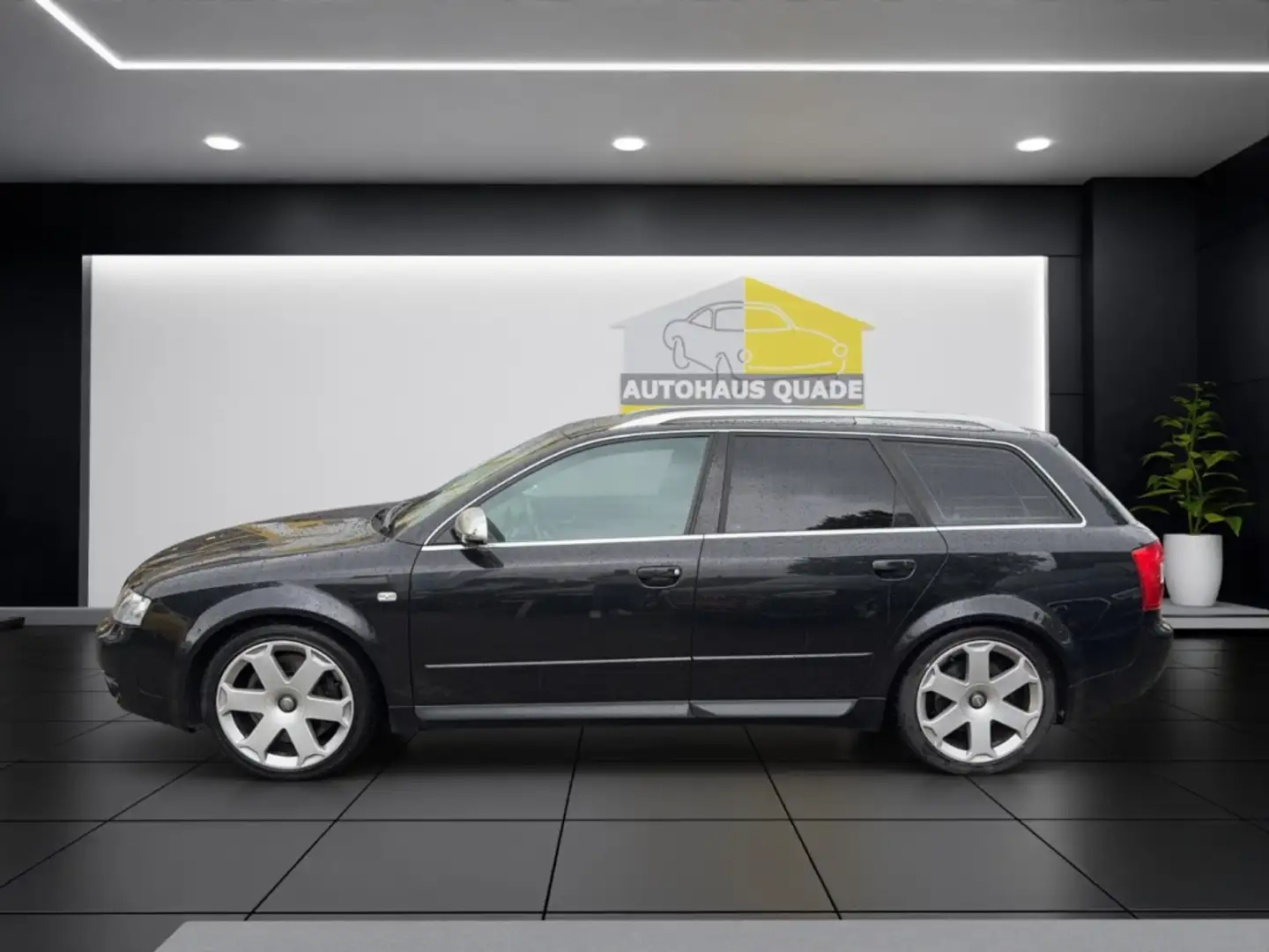 Audi S4 Avant 4.2 quattro Navi Leder Soundsystem Bose Bi-X Schwarz - 2