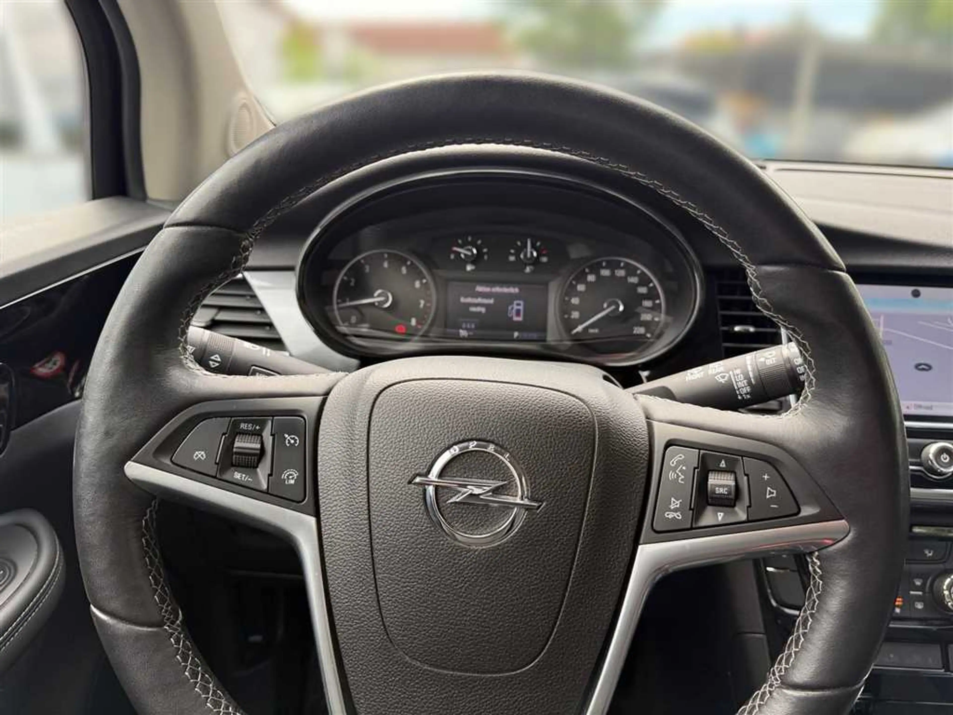 Opel Mokka X 1,4 Turbo mit Sitzheizung Rückfahrkamera Lederlenk — photo 13