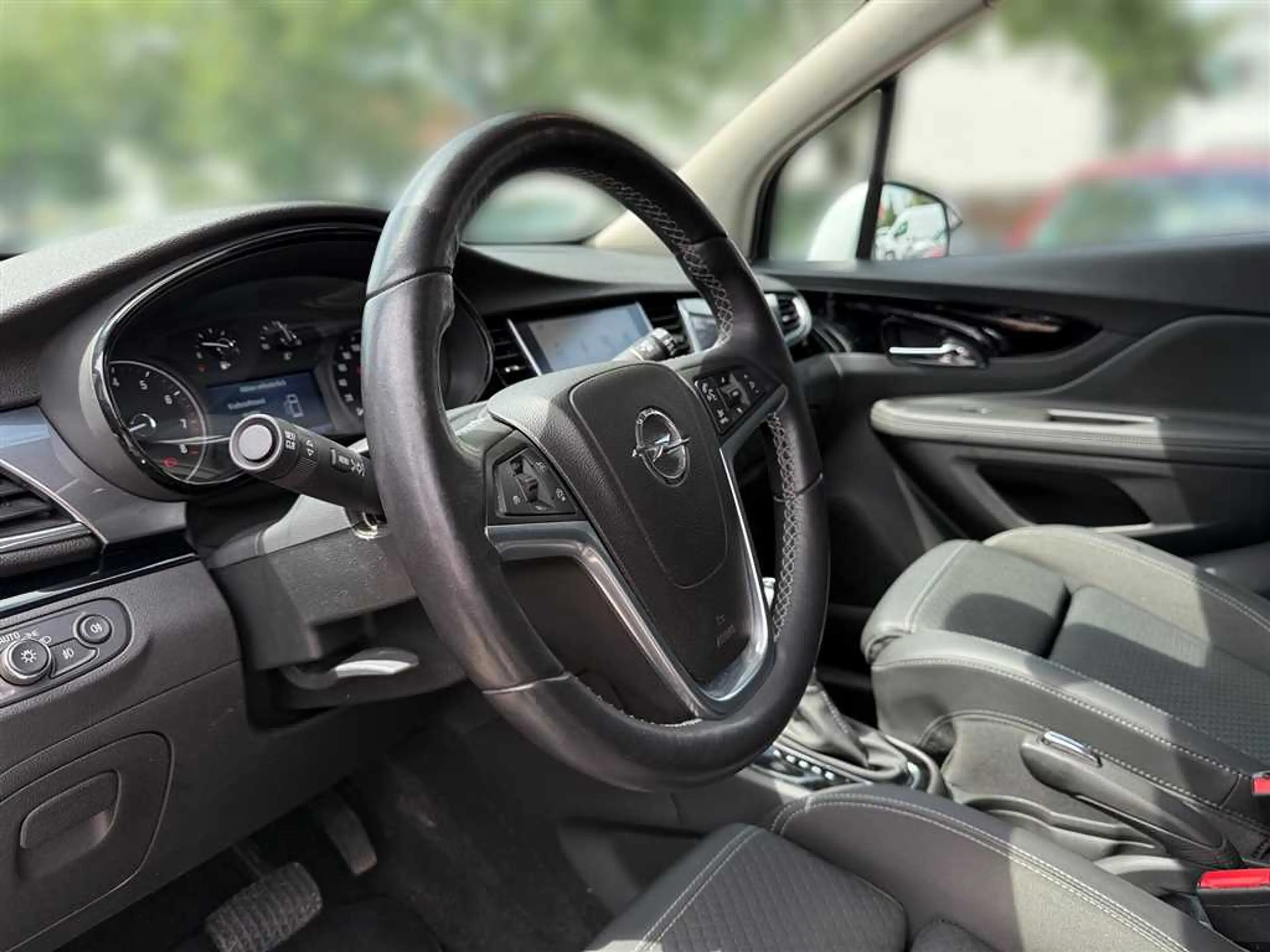 Opel Mokka X 1,4 Turbo mit Sitzheizung Rückfahrkamera Lederlenk — photo 10