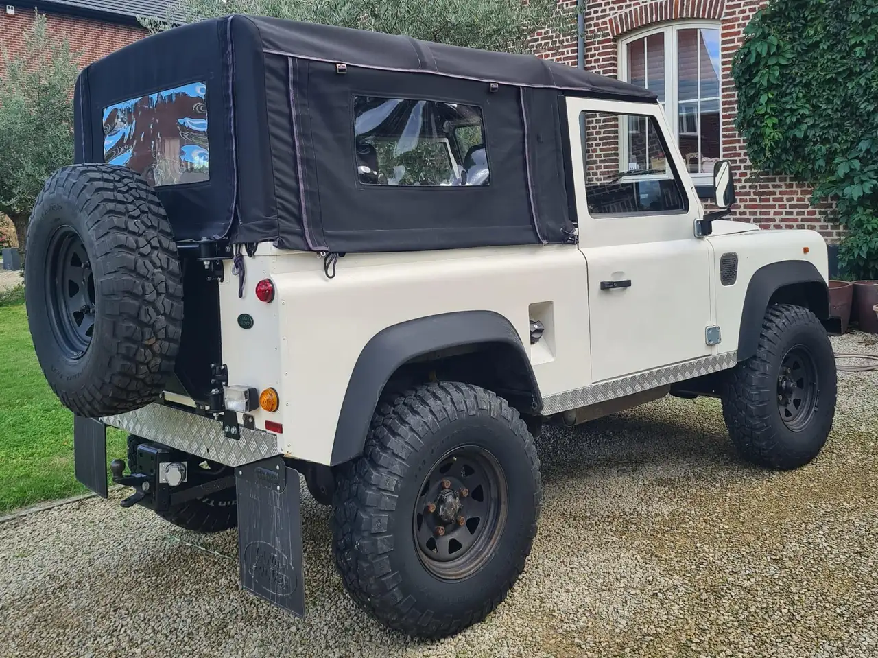 Land Rover Defender 2.5 TDi, foto 5