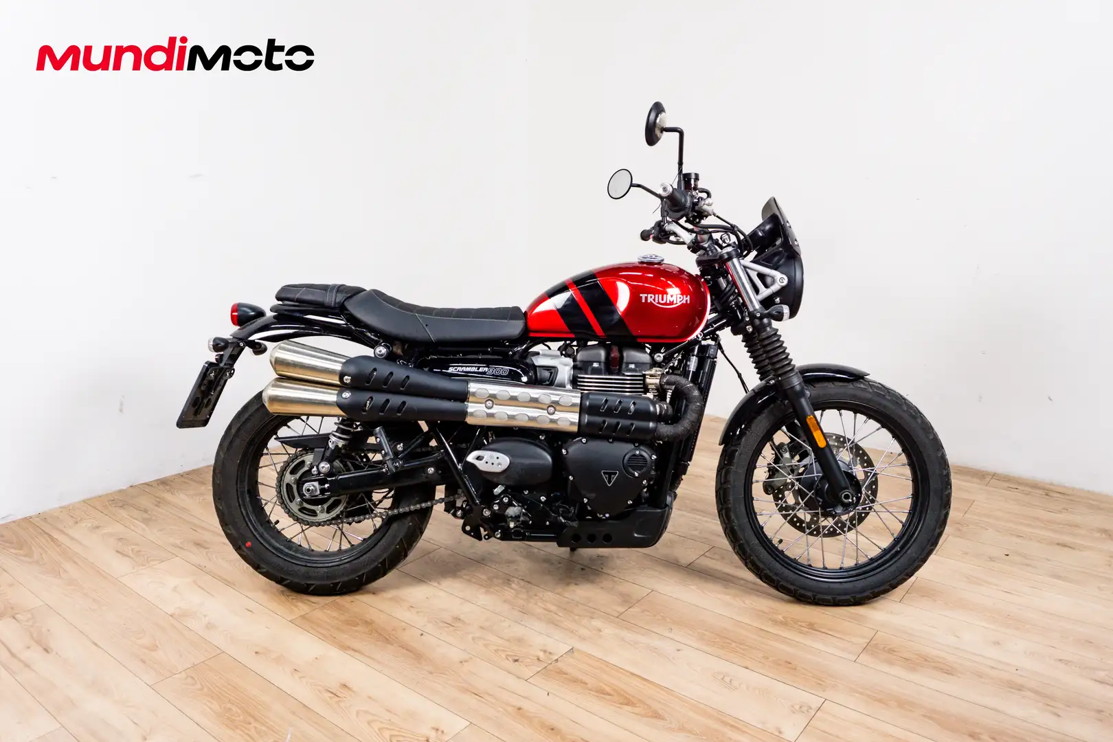 Triumph Scrambler - 1