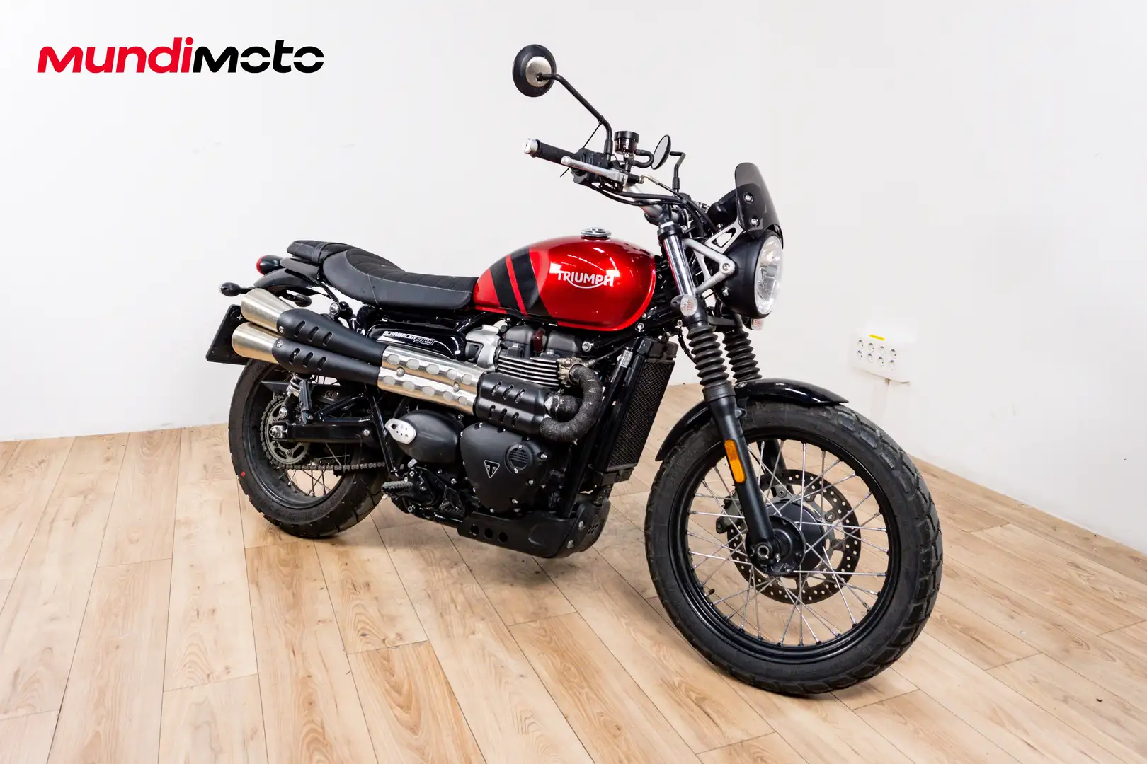 Triumph Scrambler - 2