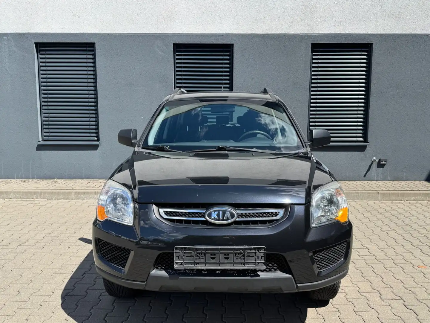 Kia Sportage Attract 2.0 2WD *Klima*AHK*El.Fenster Zwart - 2