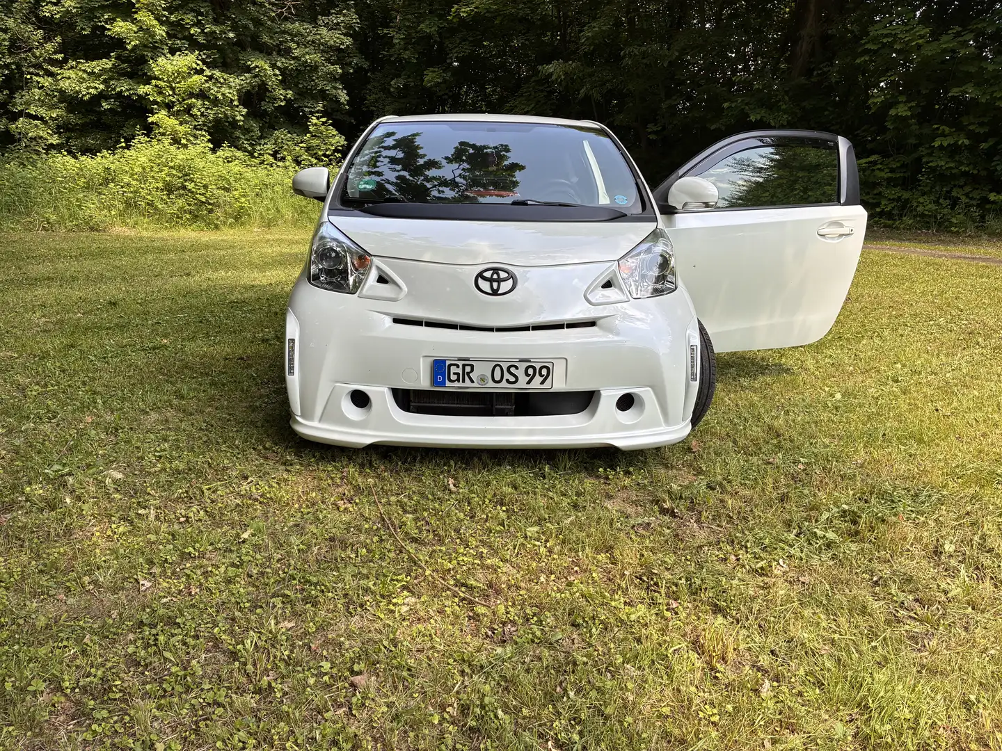 Toyota iQ 1.0 - 2