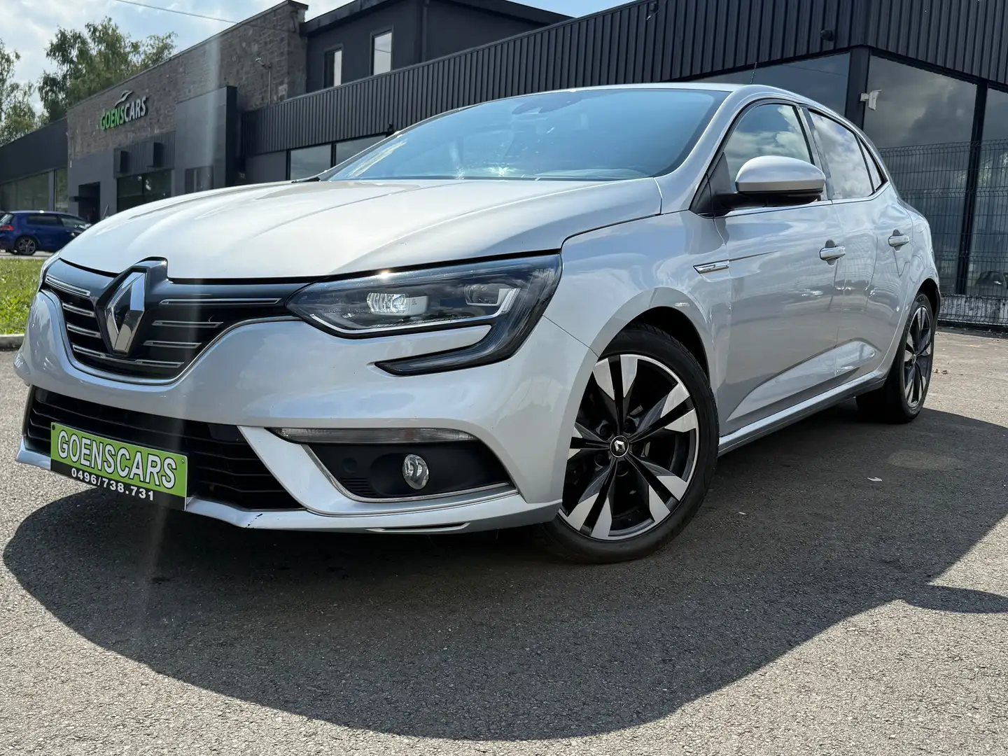 Renault Megane Megane 1.5 dCi BOÎTE AUTO,FULL LED,CAMÉRA Argintiu - 1